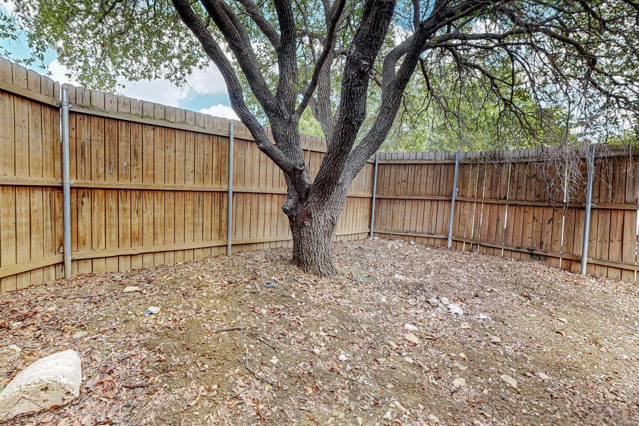 main property photo 35