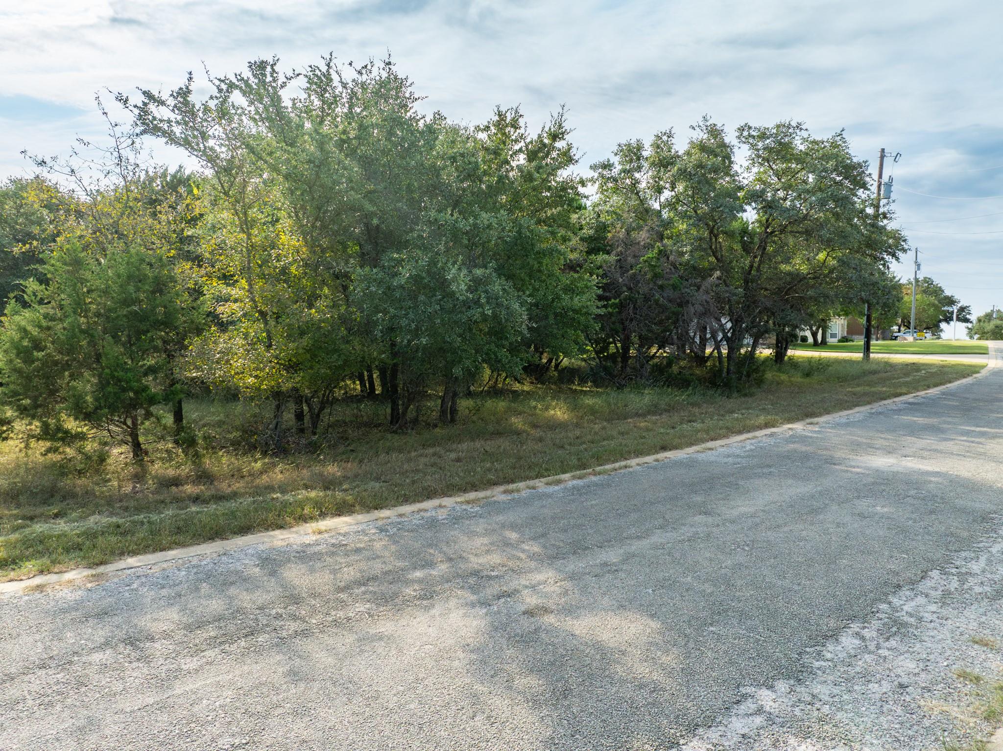 main property photo 10