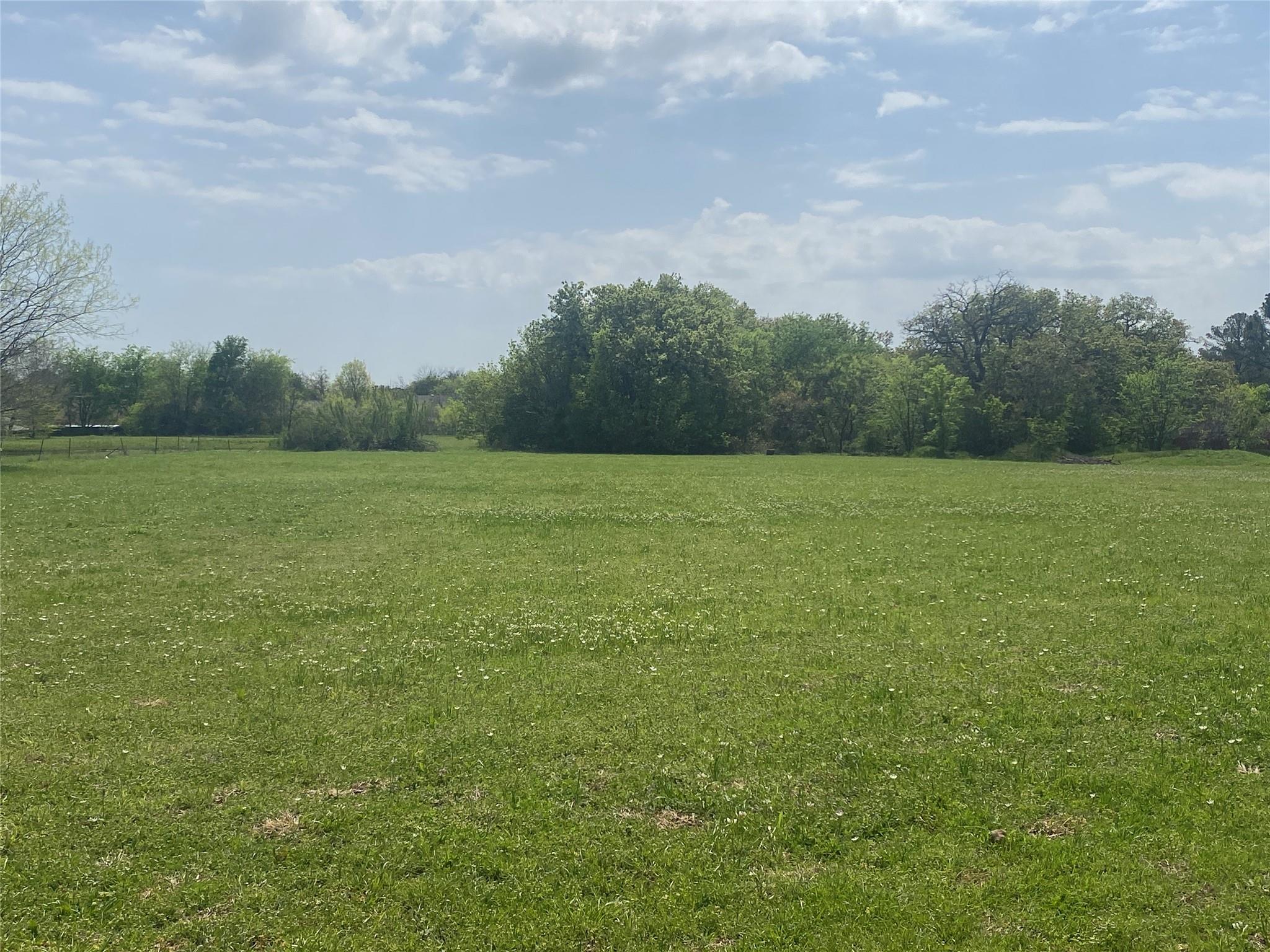 main property photo 27