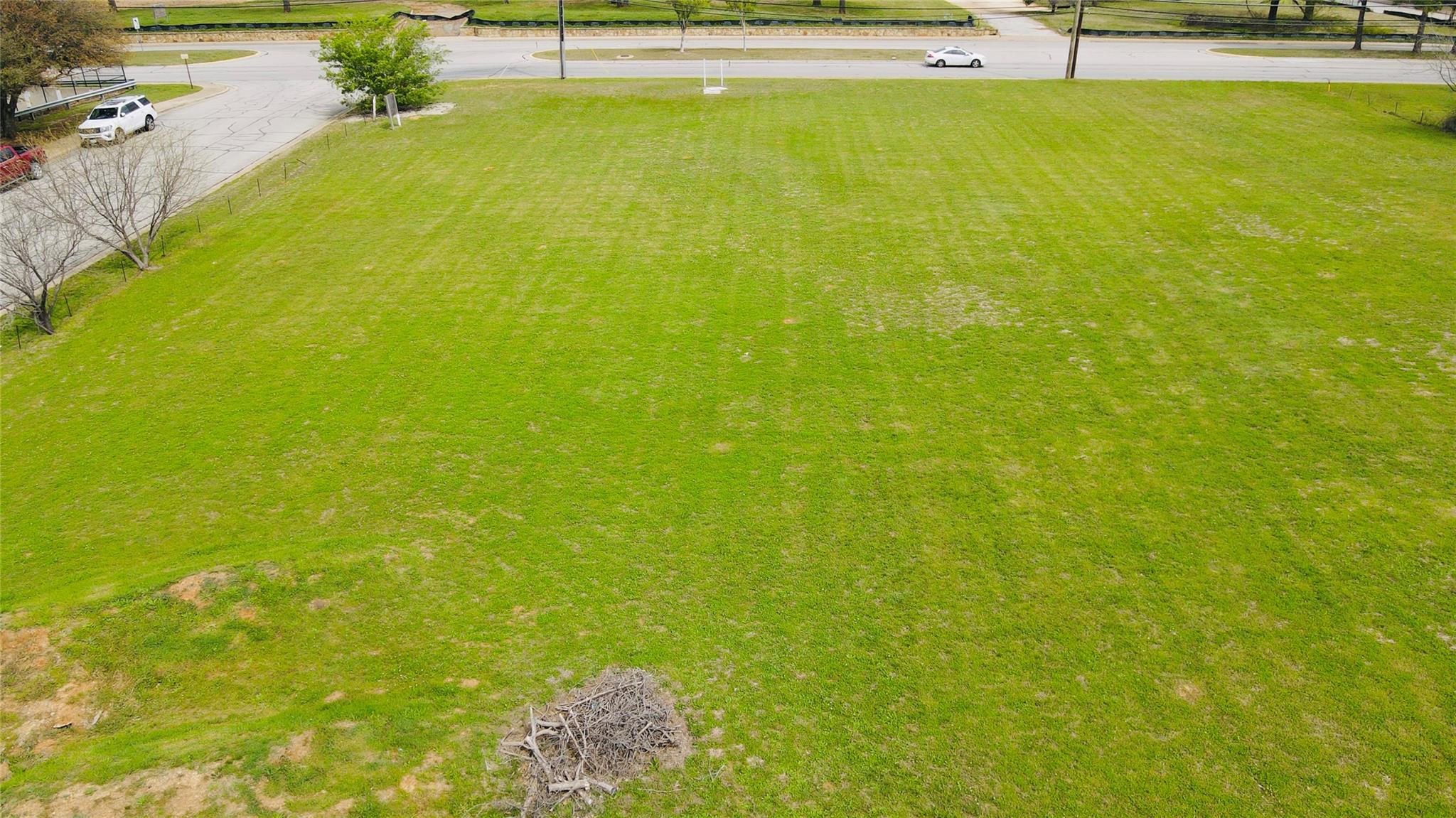 main property photo 8