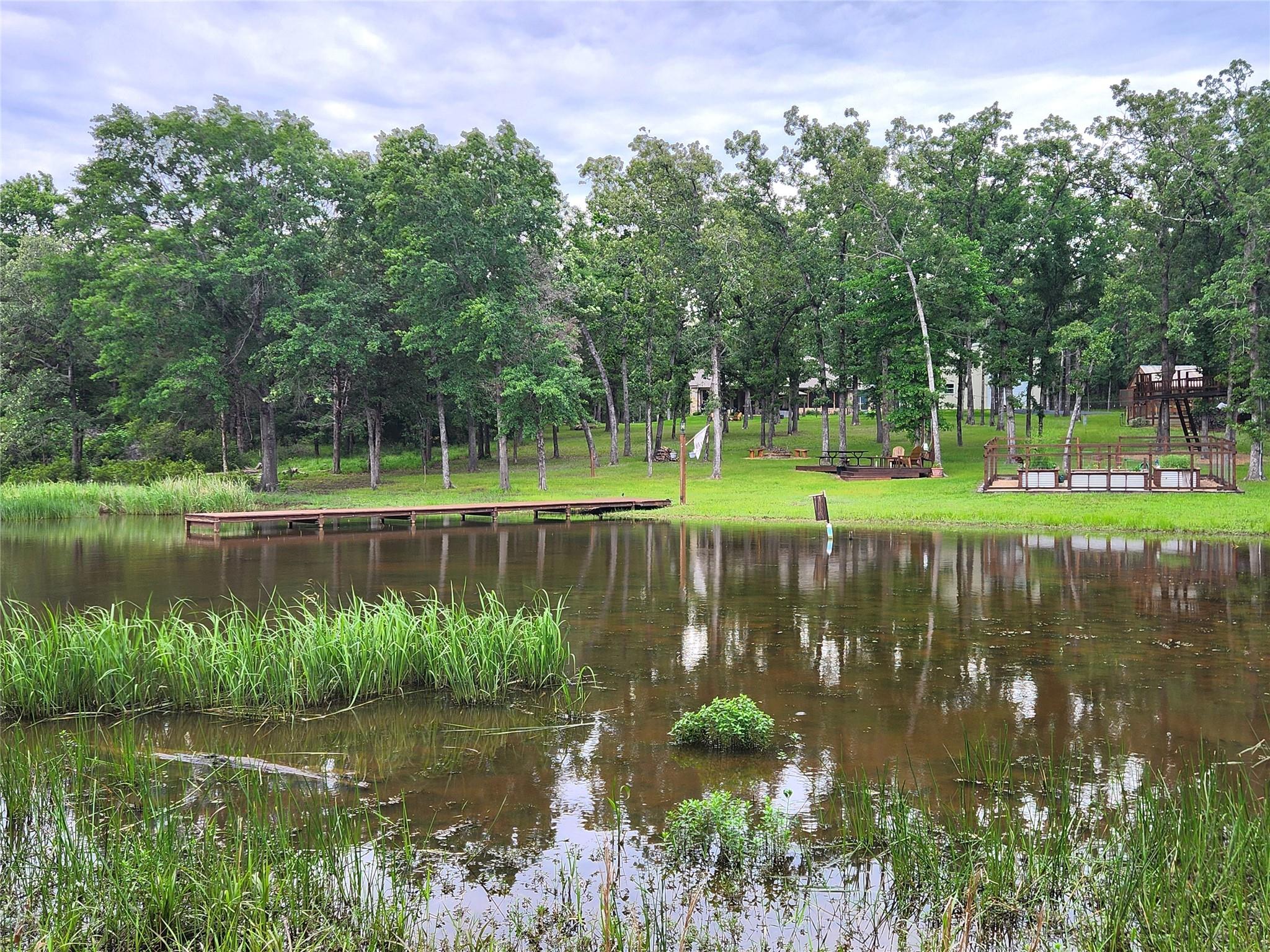 main property photo 33