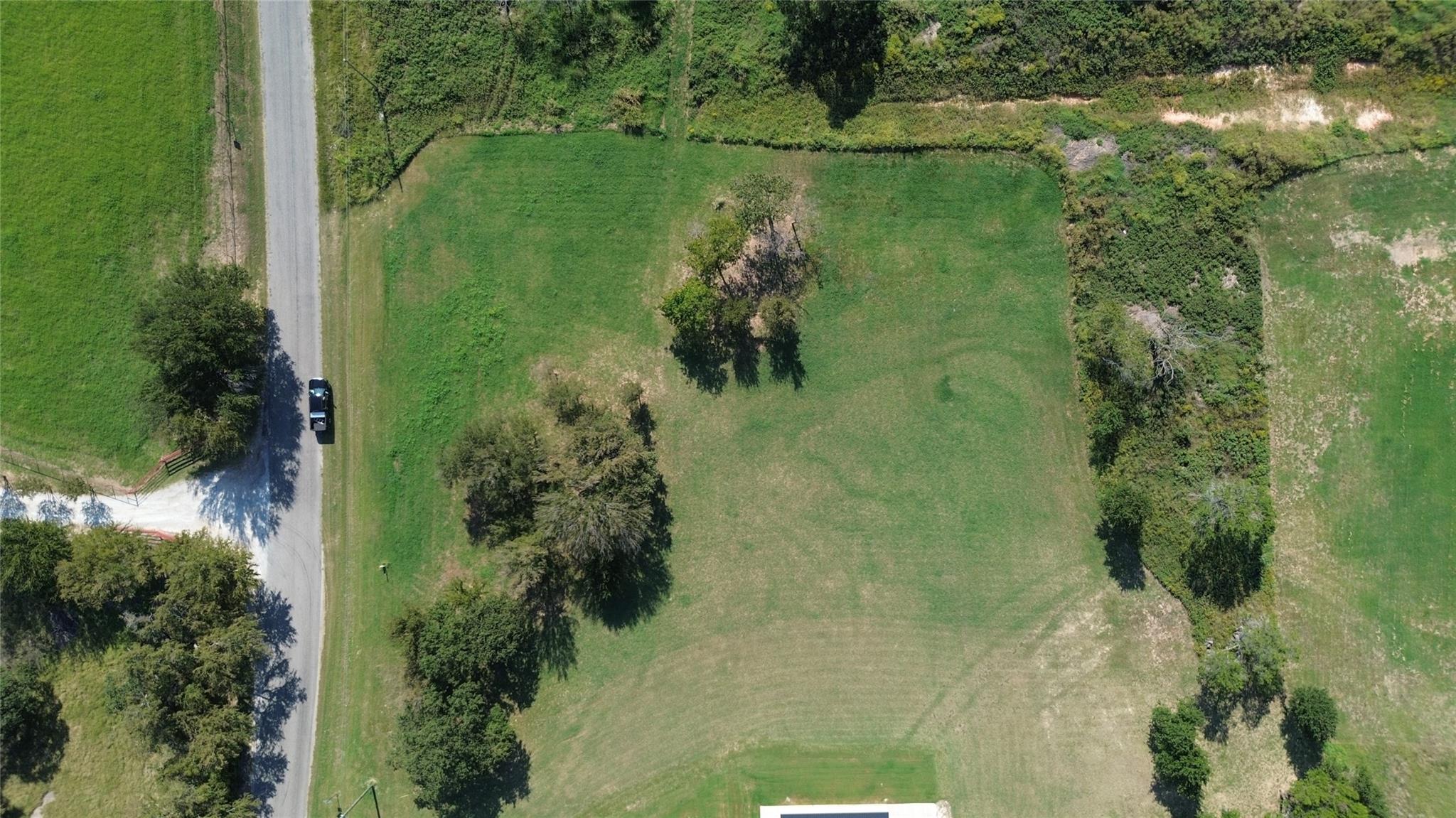 main property photo 5