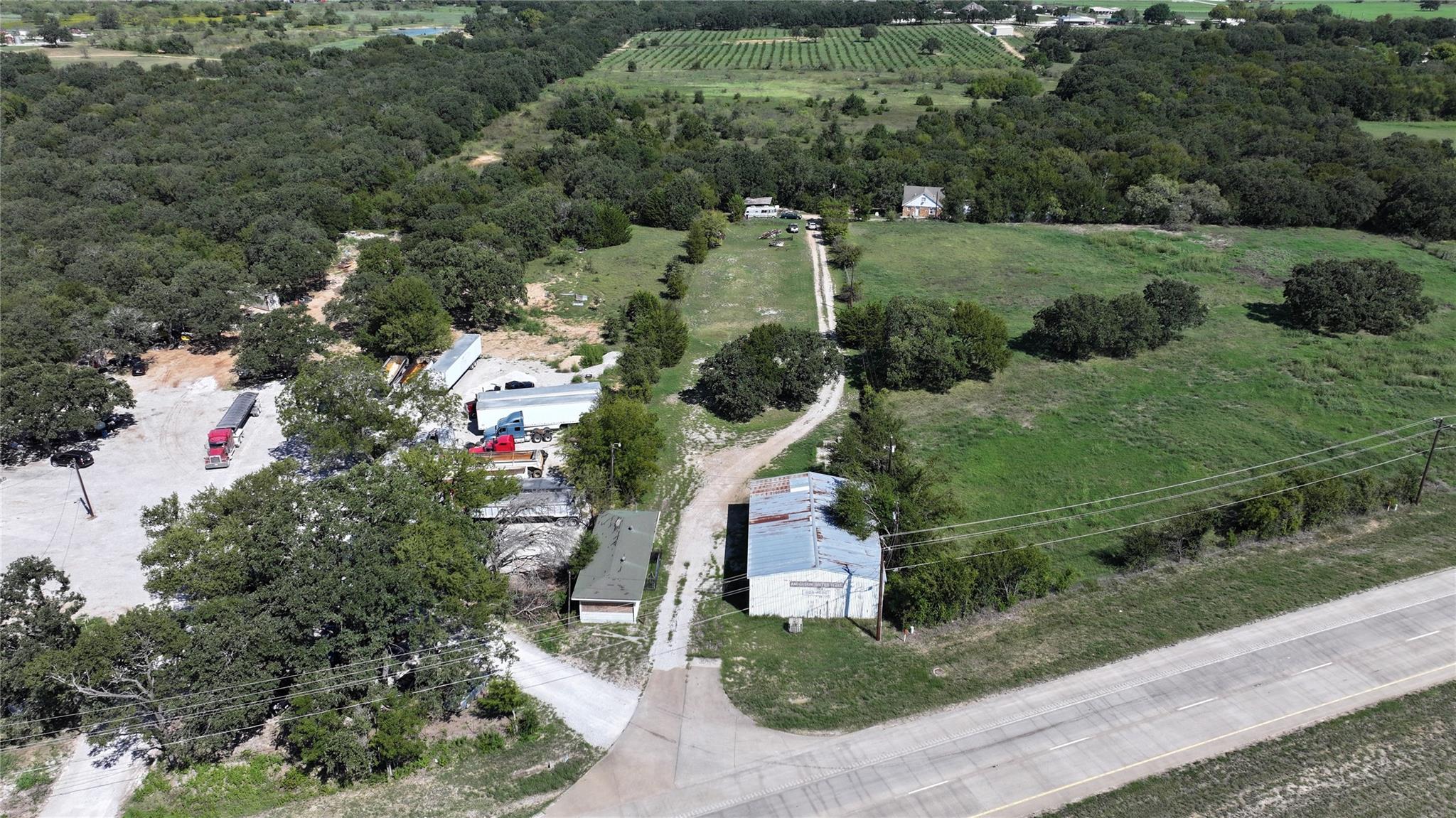 main property photo 5