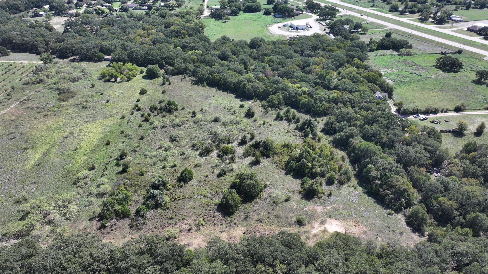main property photo 8