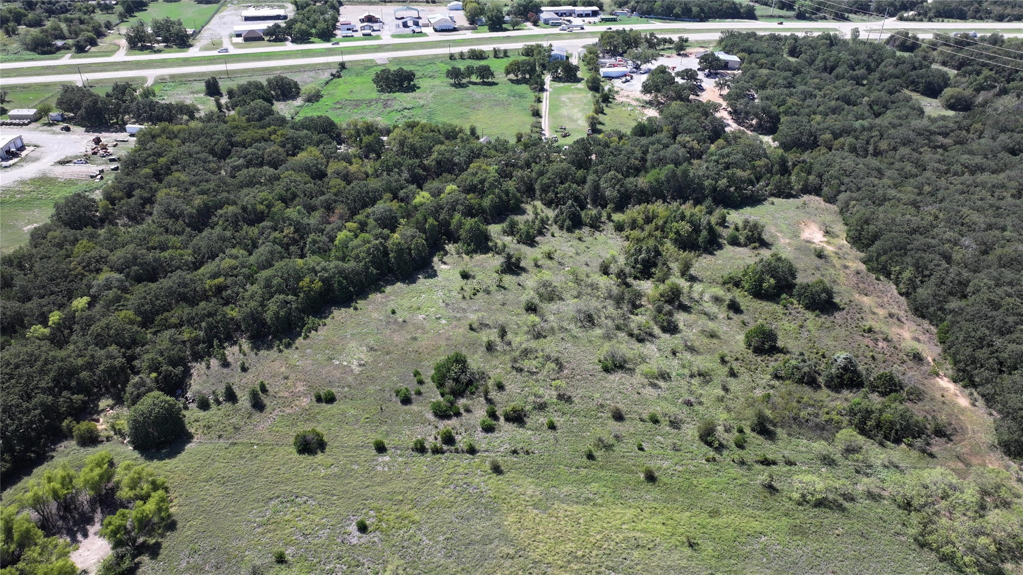 main property photo 9