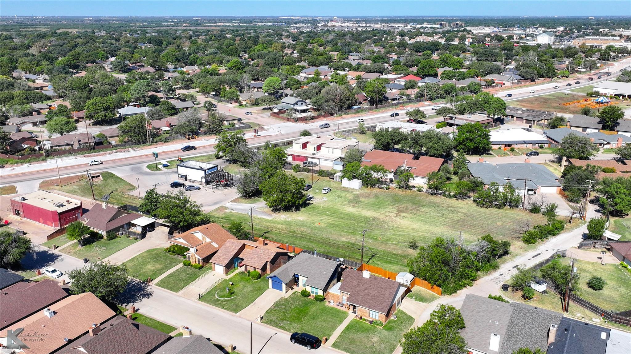 main property photo 12