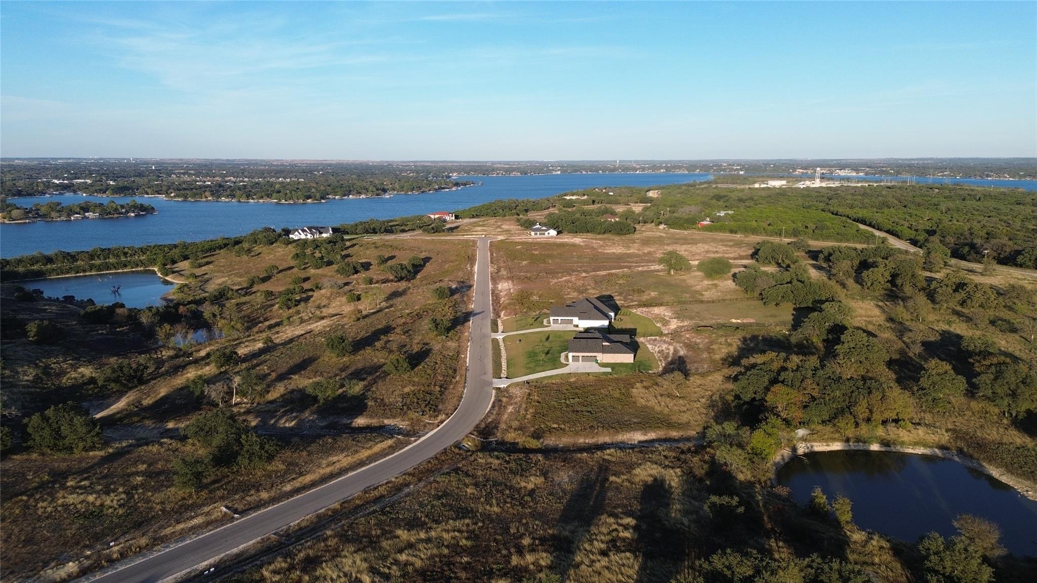 main property photo 7