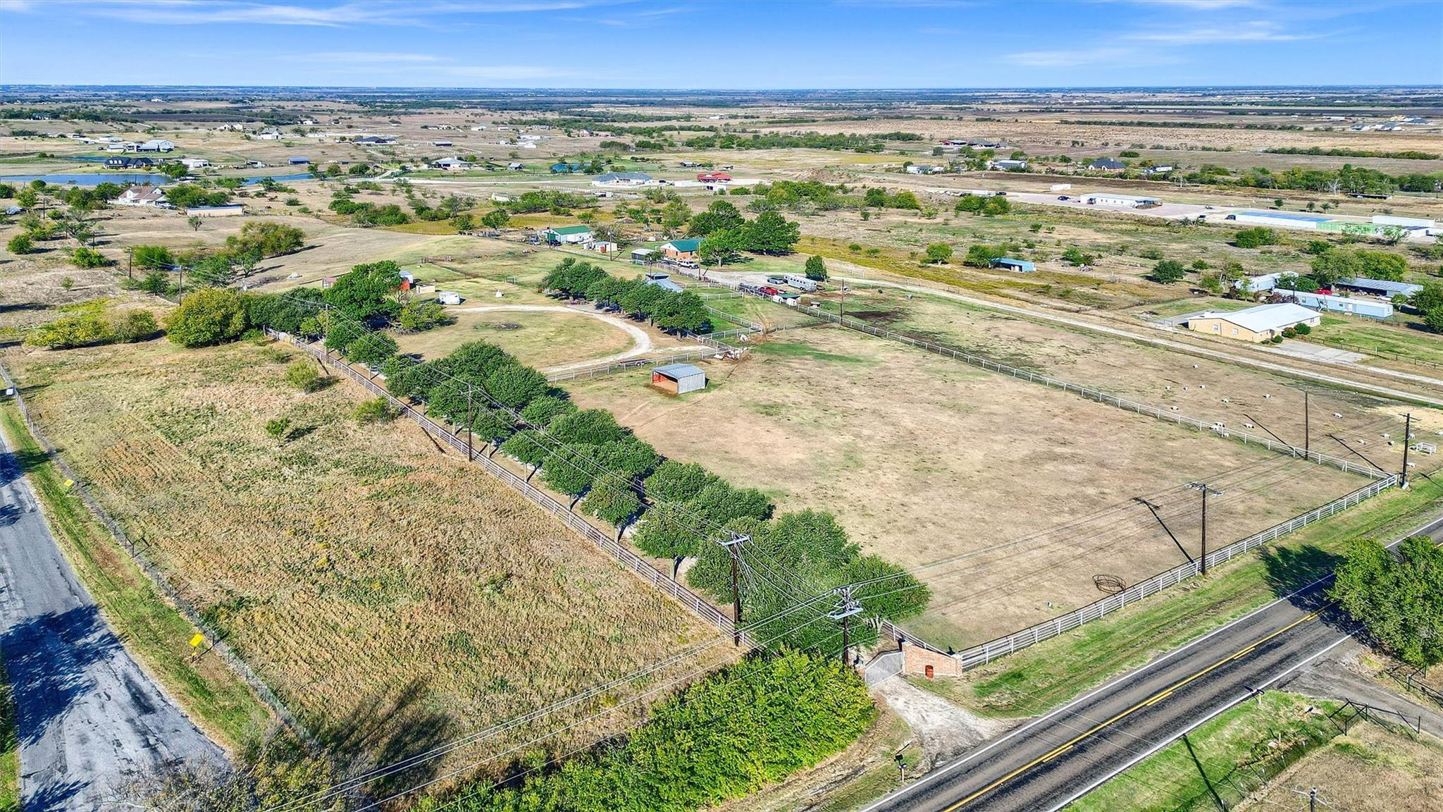 main property photo 5
