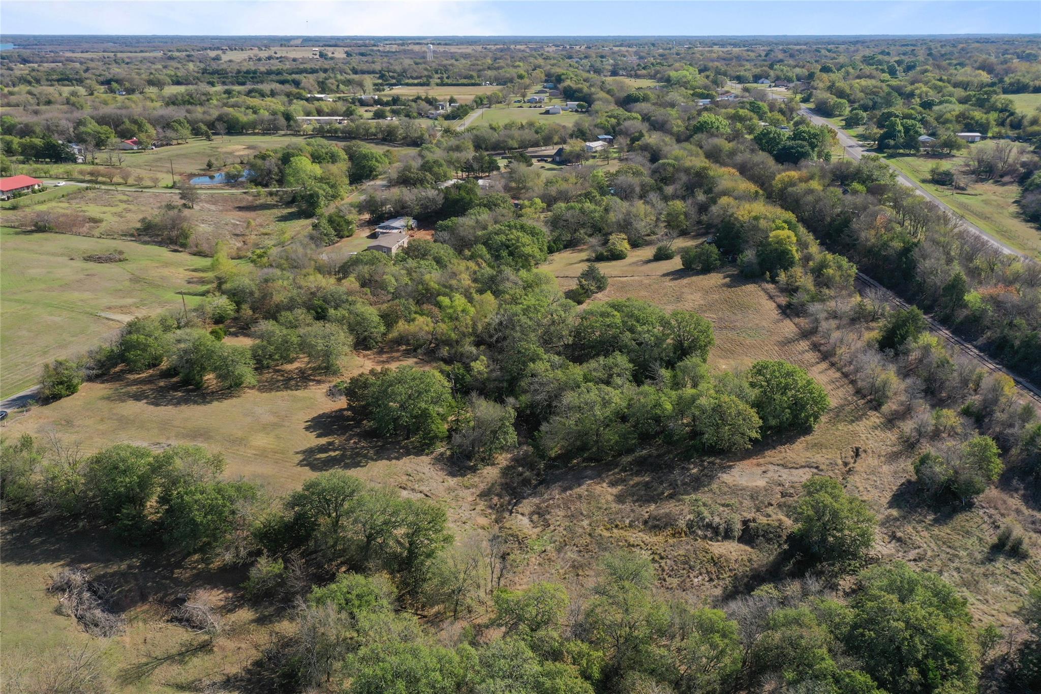 main property photo 10