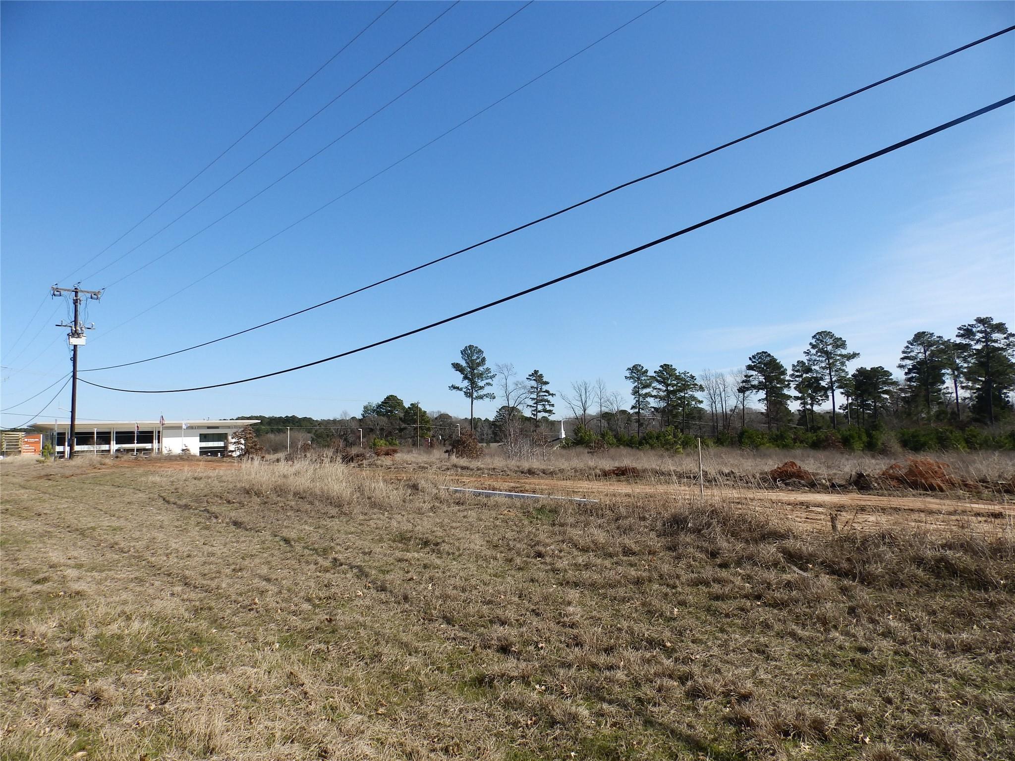 main property photo 10