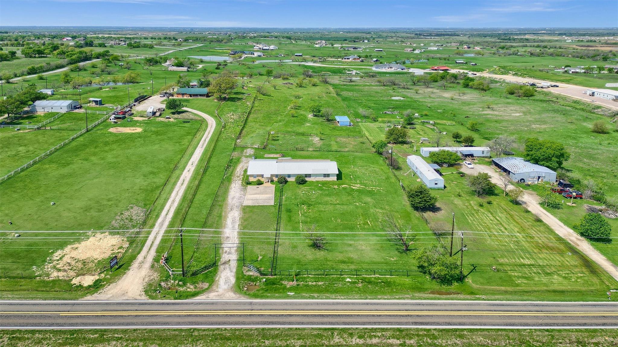 main property photo 15