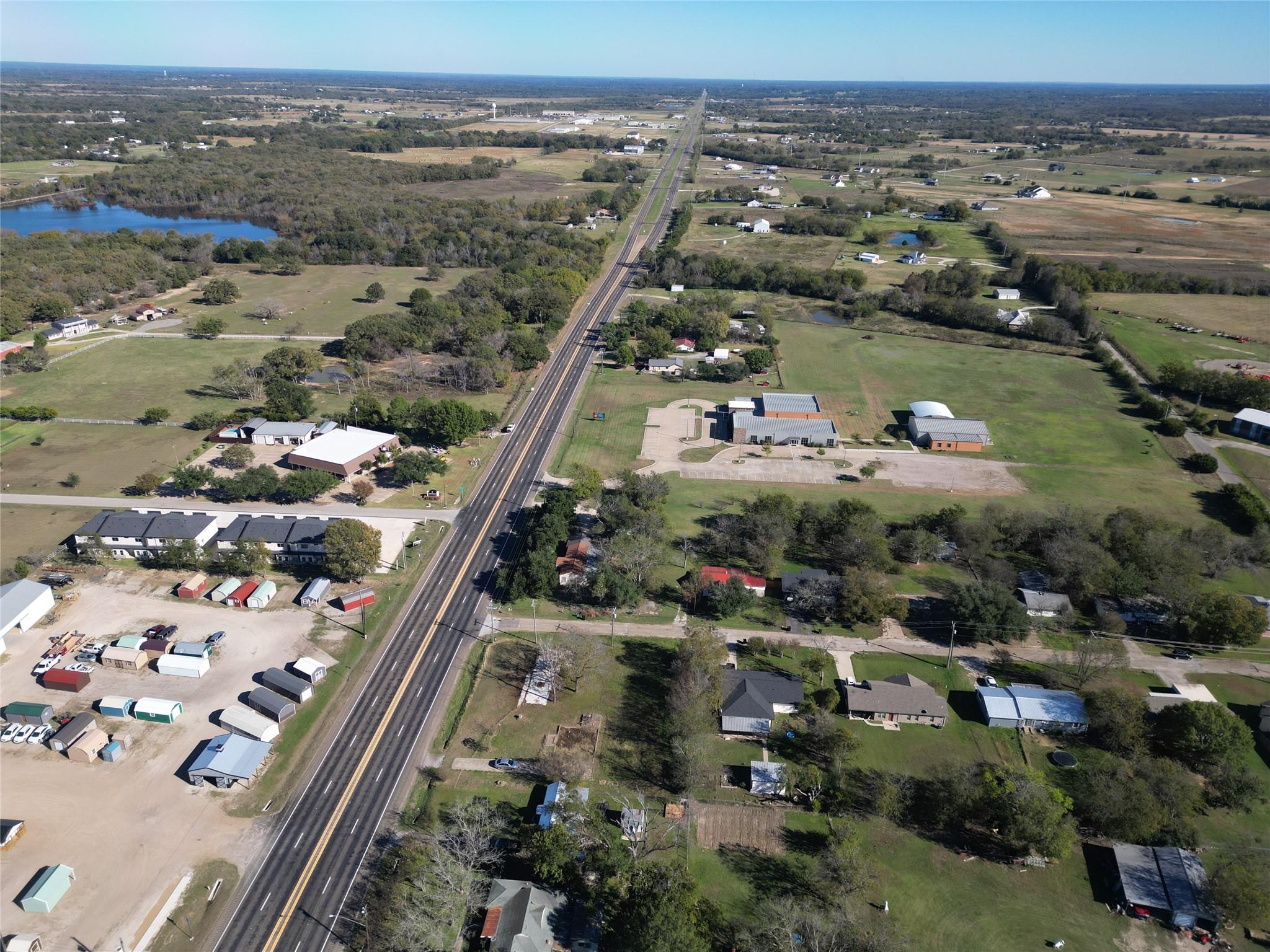 main property photo 11