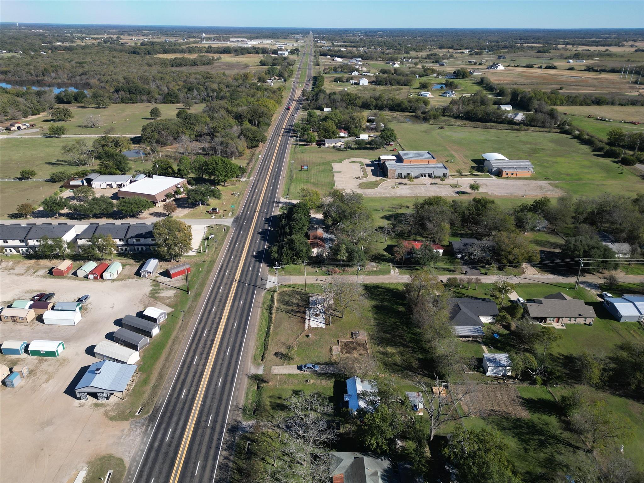main property photo 23