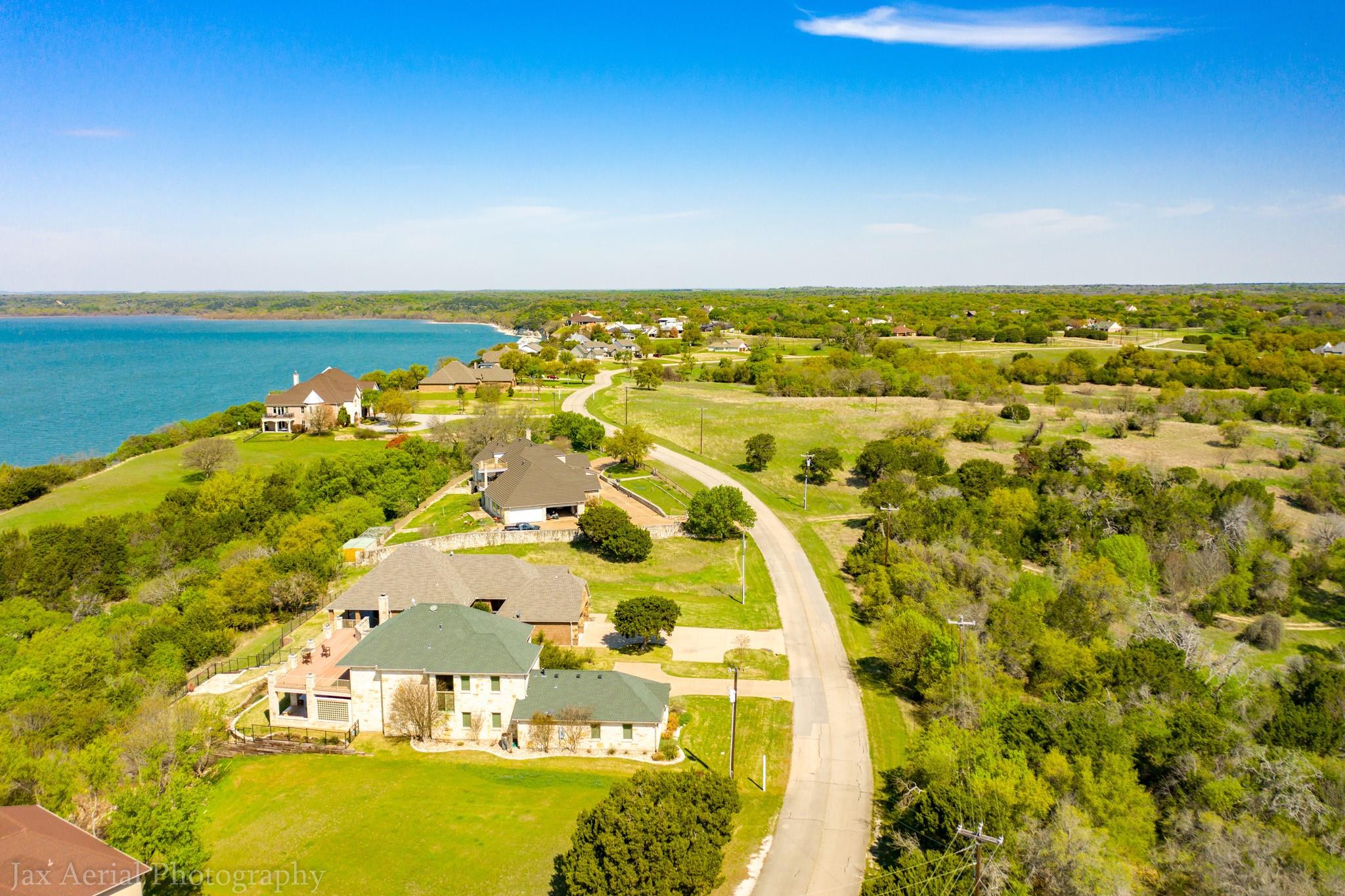main property photo 18