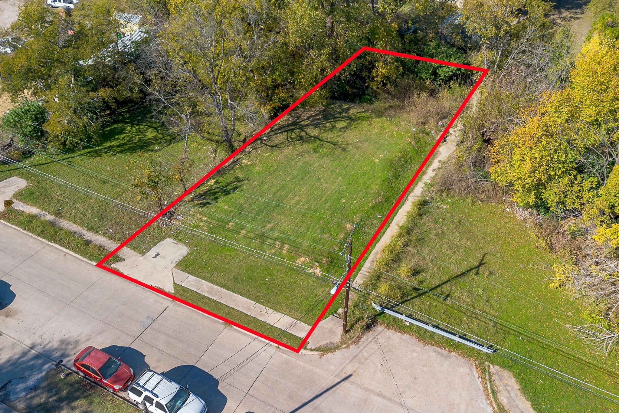 main property photo 9