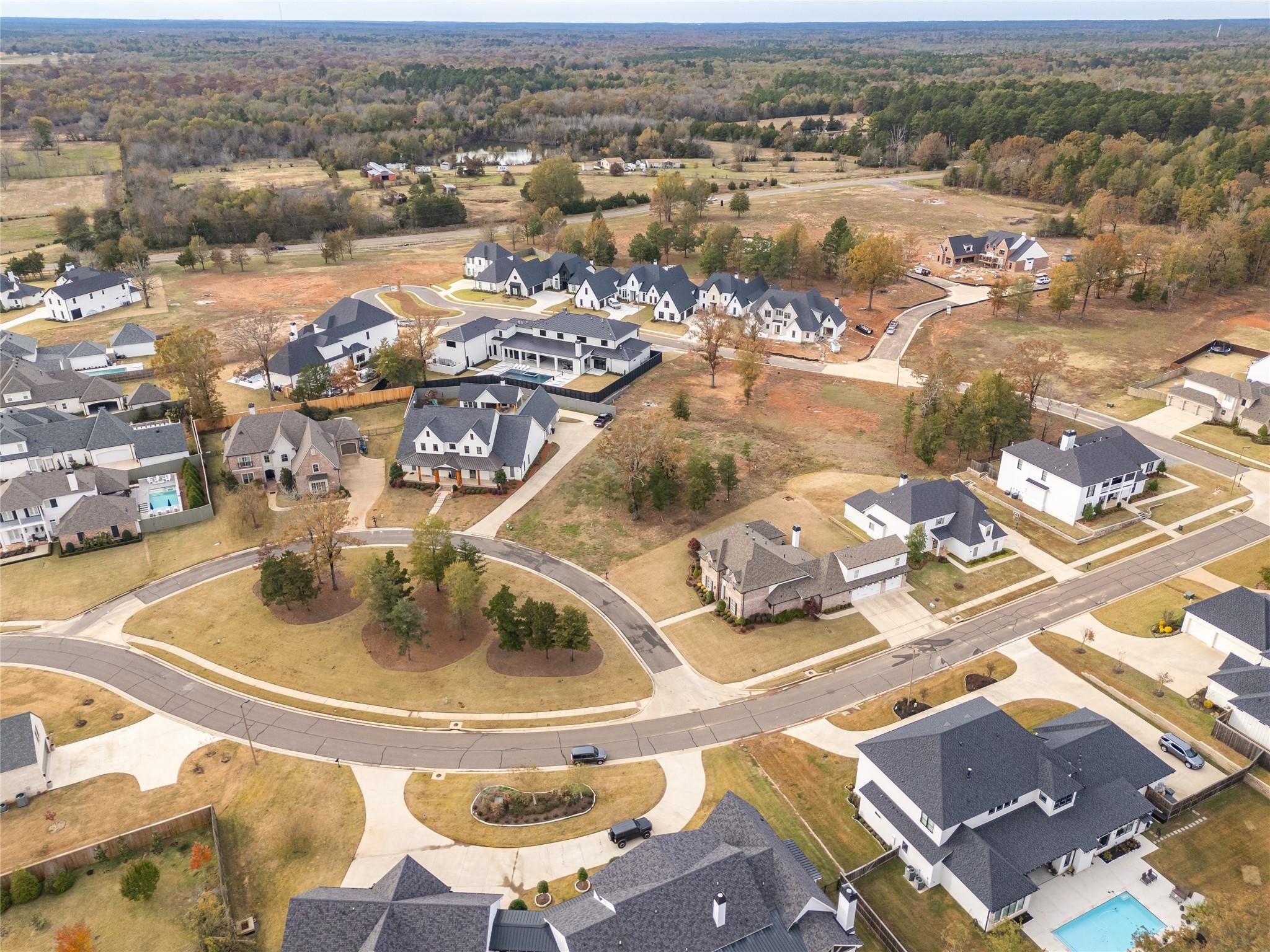 main property photo 6
