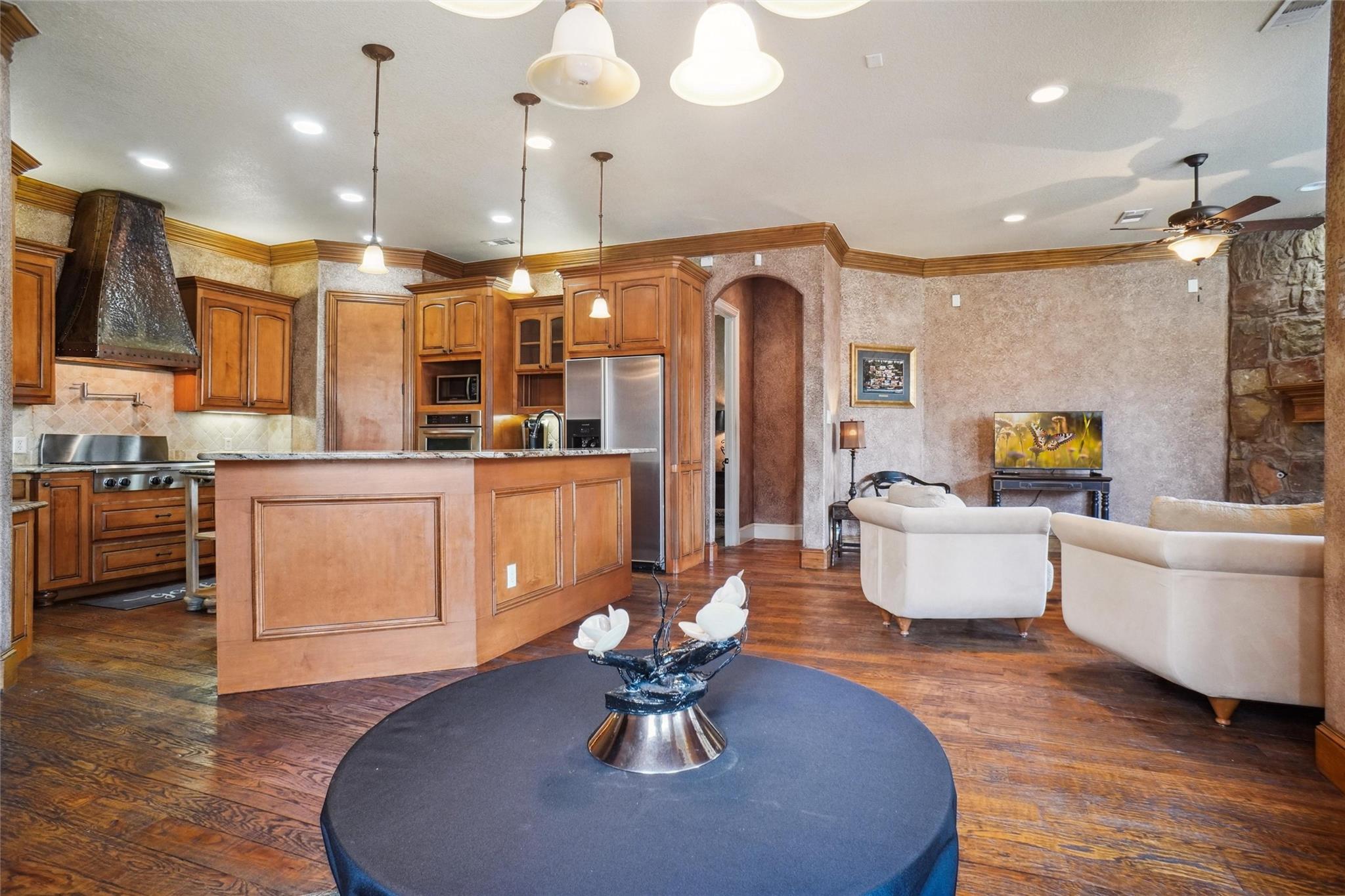 property viewer photo 10