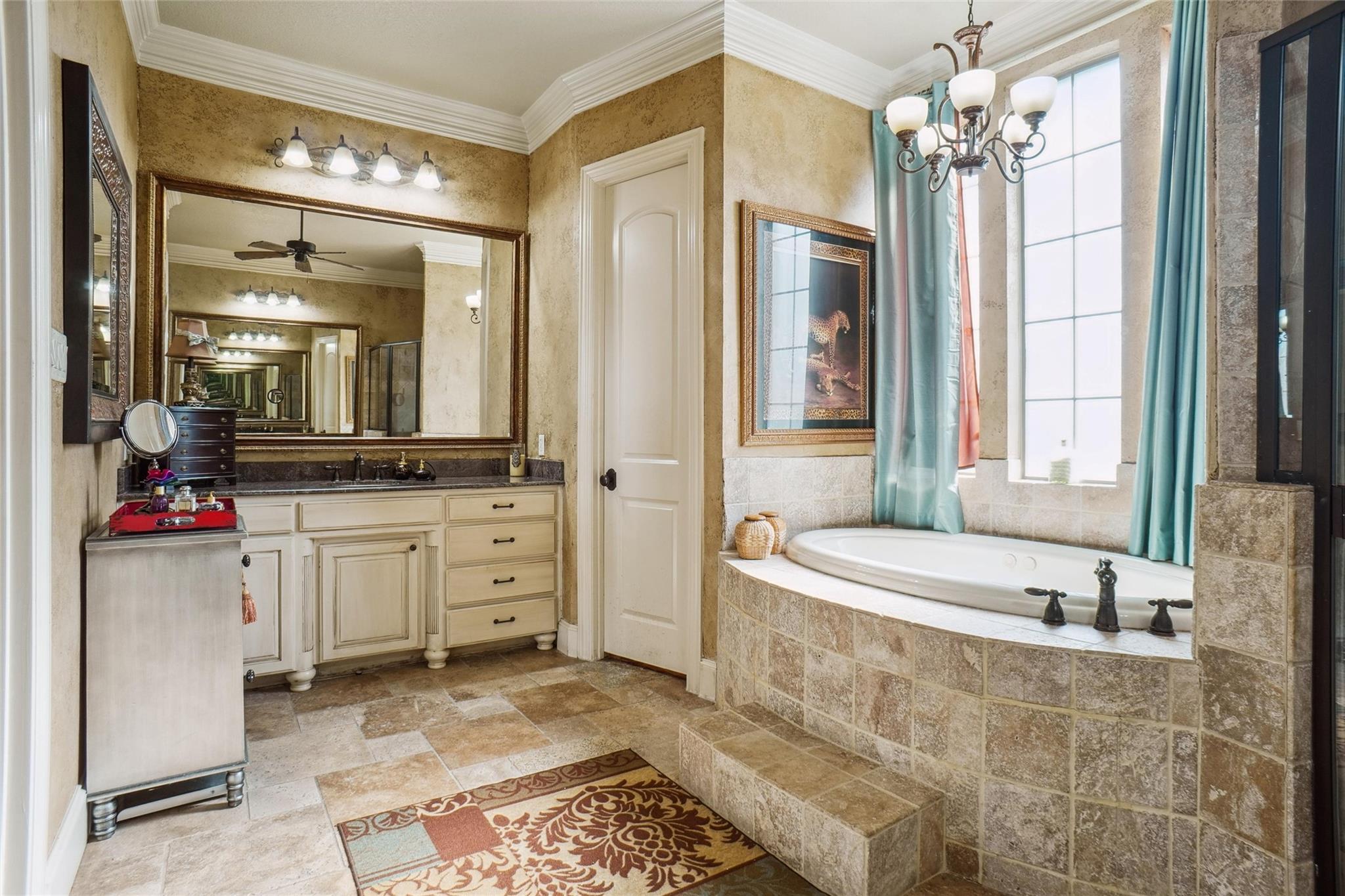 property viewer photo 22