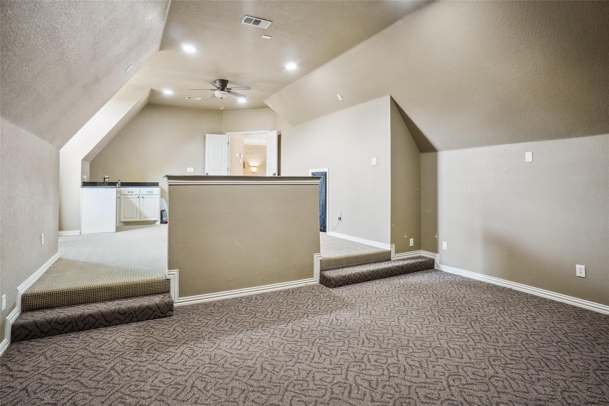 property viewer photo 29