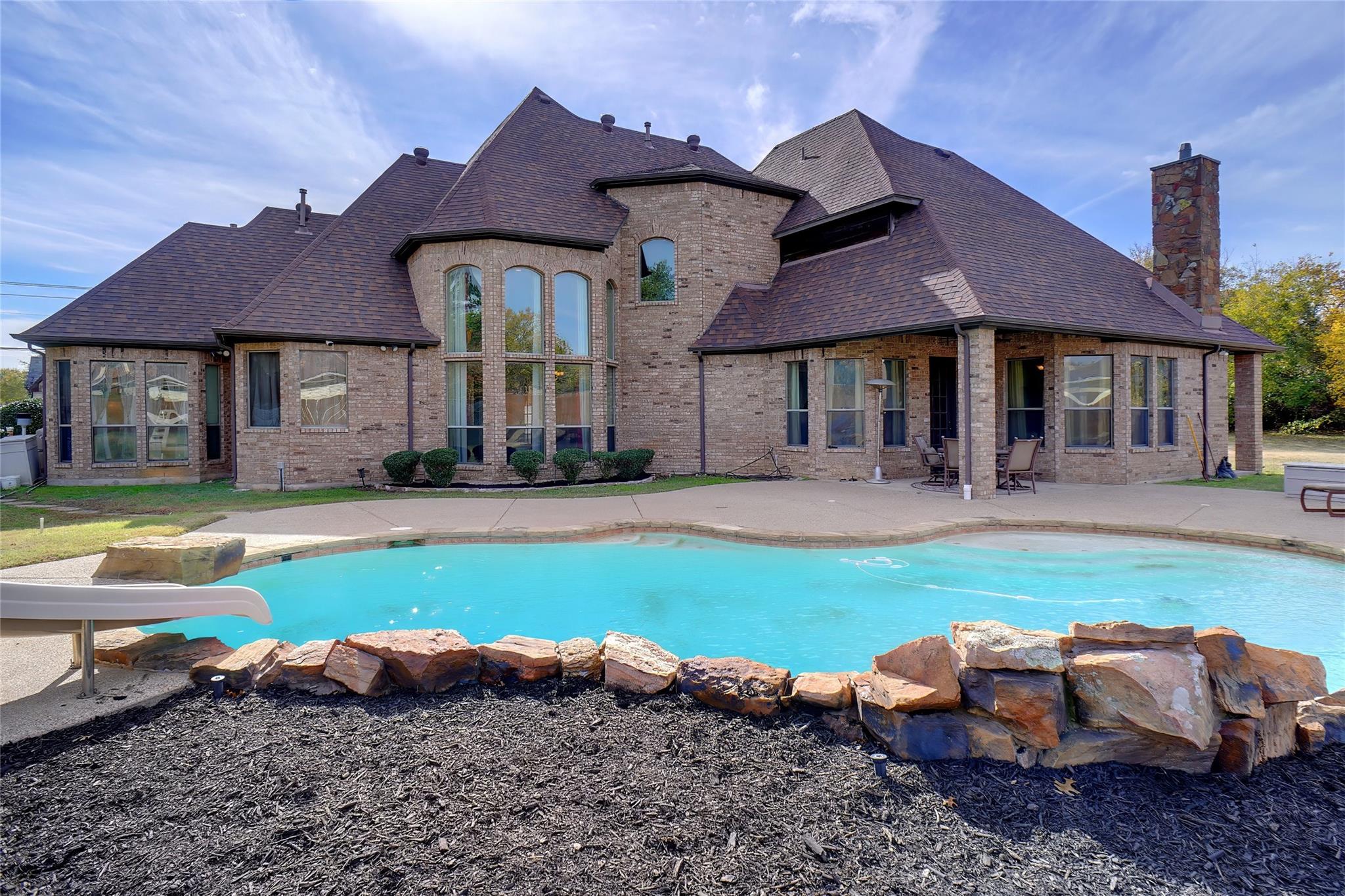 property viewer photo 32