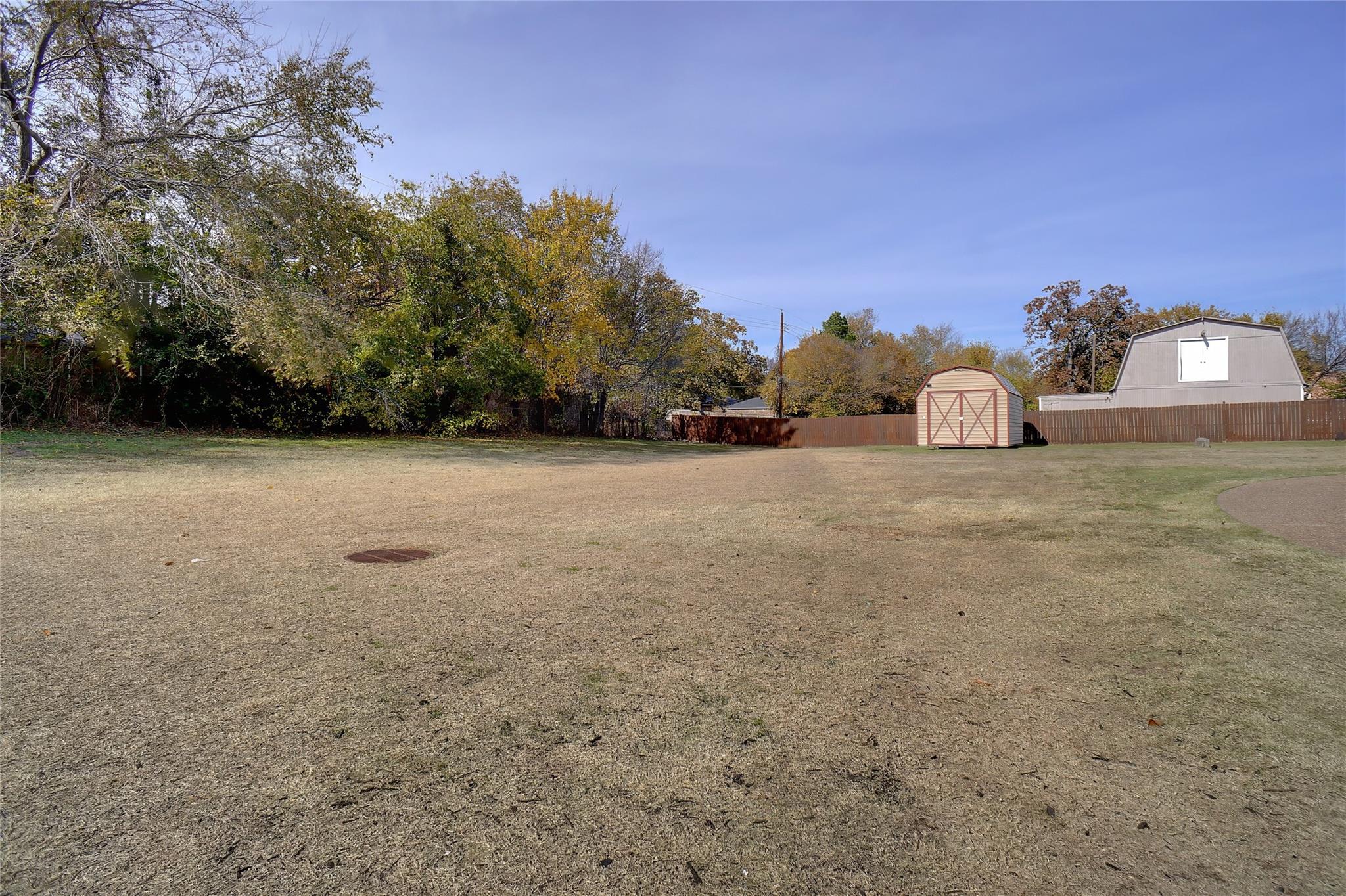 property viewer photo 36