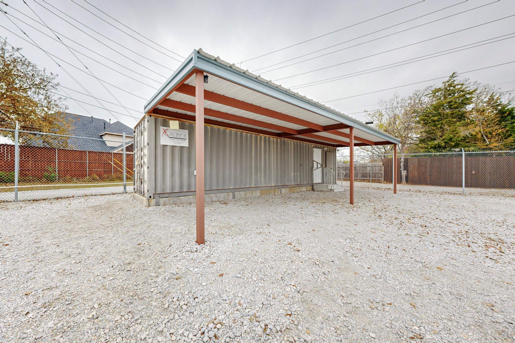 main property photo 12