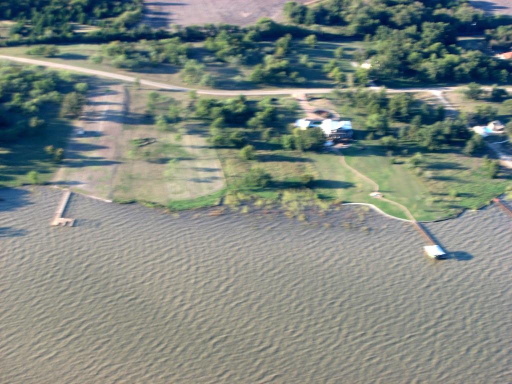 main property photo 36