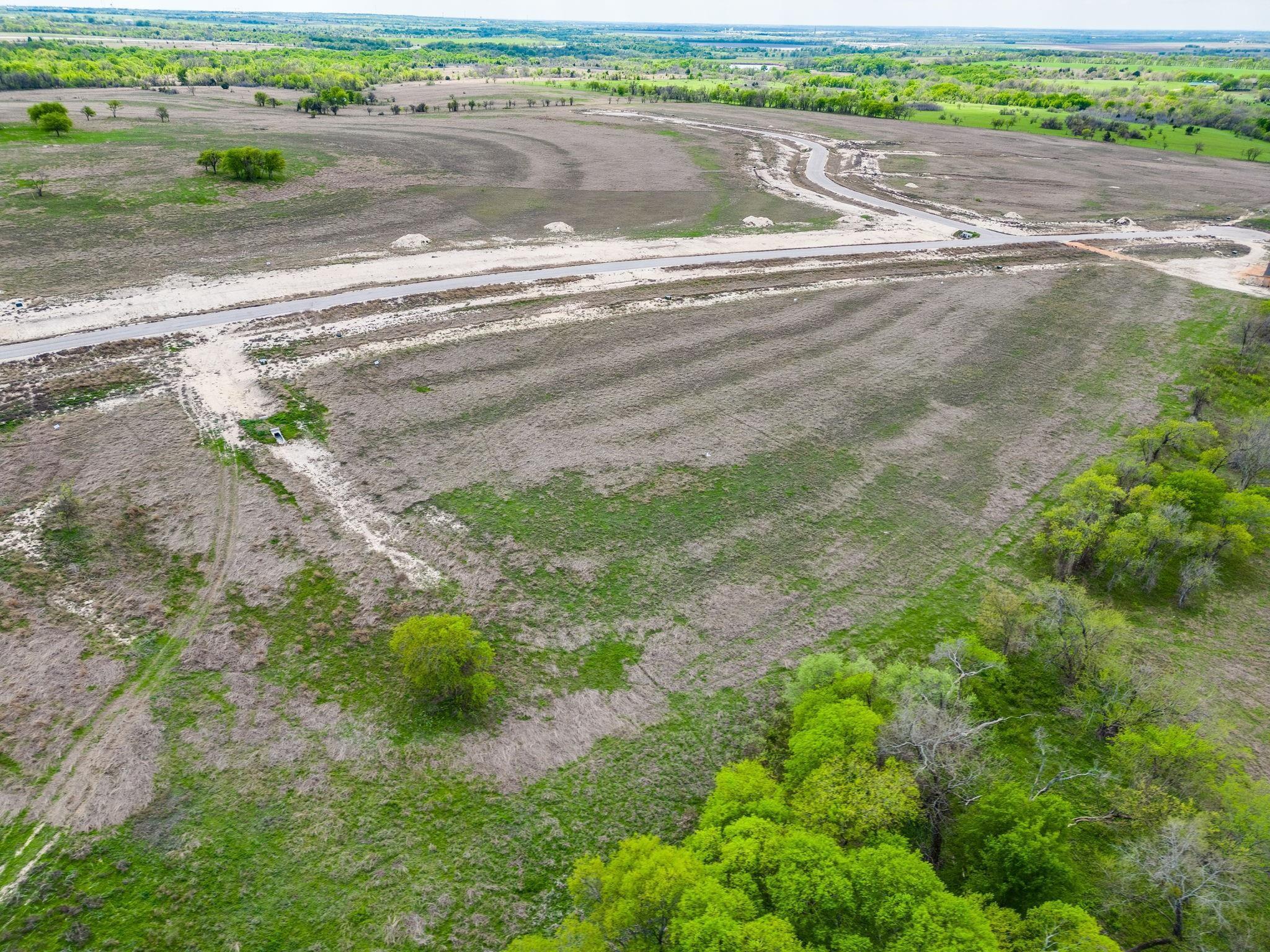 main property photo 14