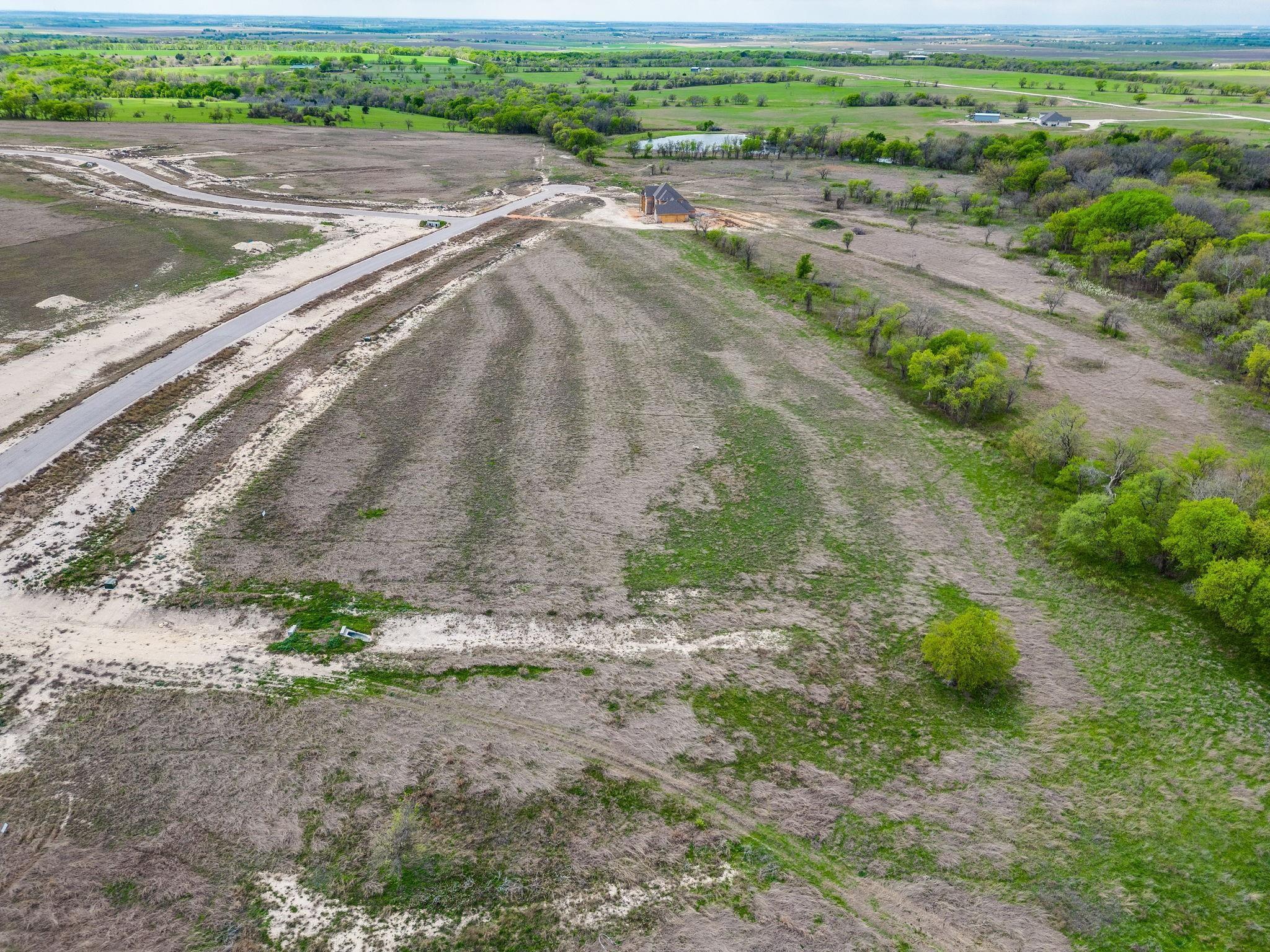 main property photo 15