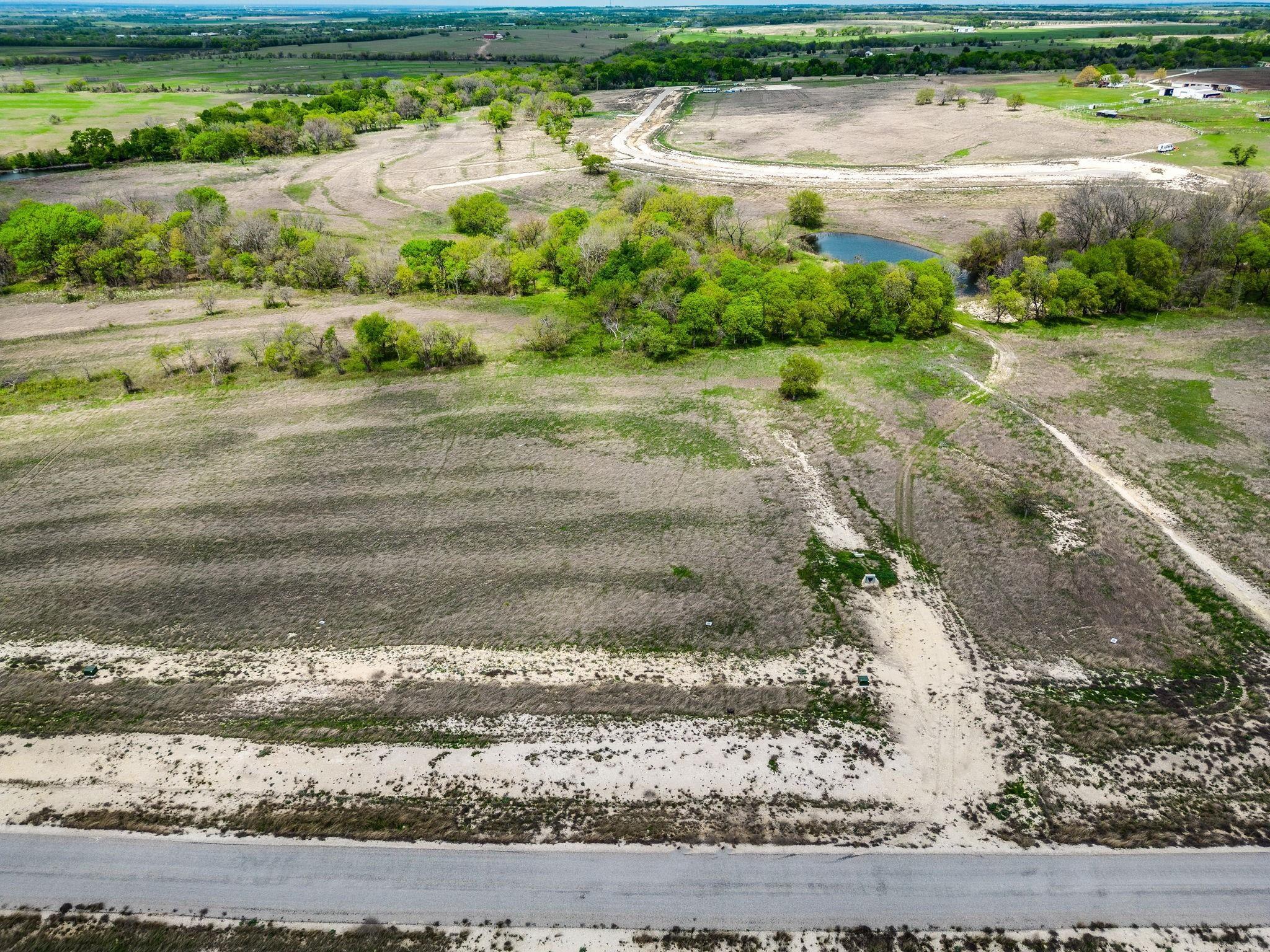 main property photo 6