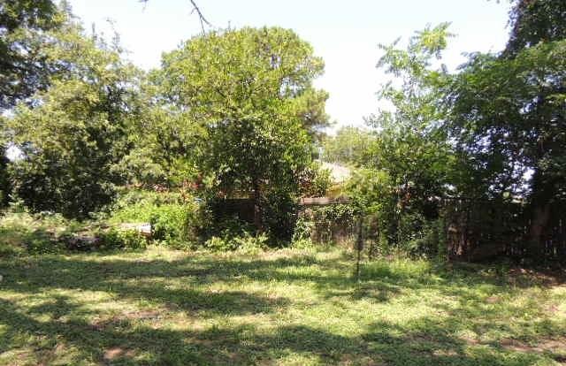 main property photo 13