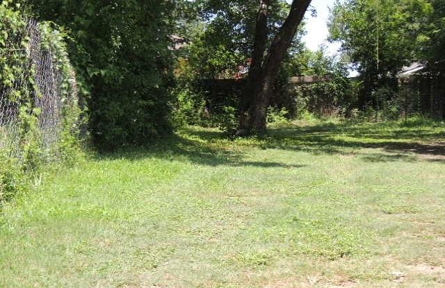 main property photo 9