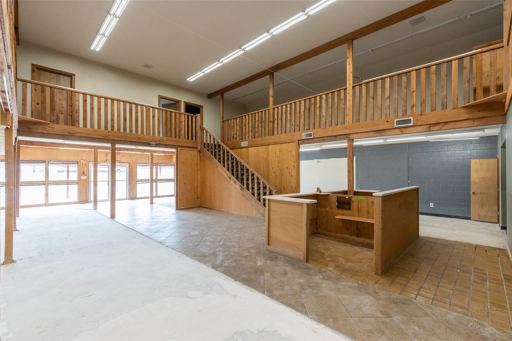 main property photo 39
