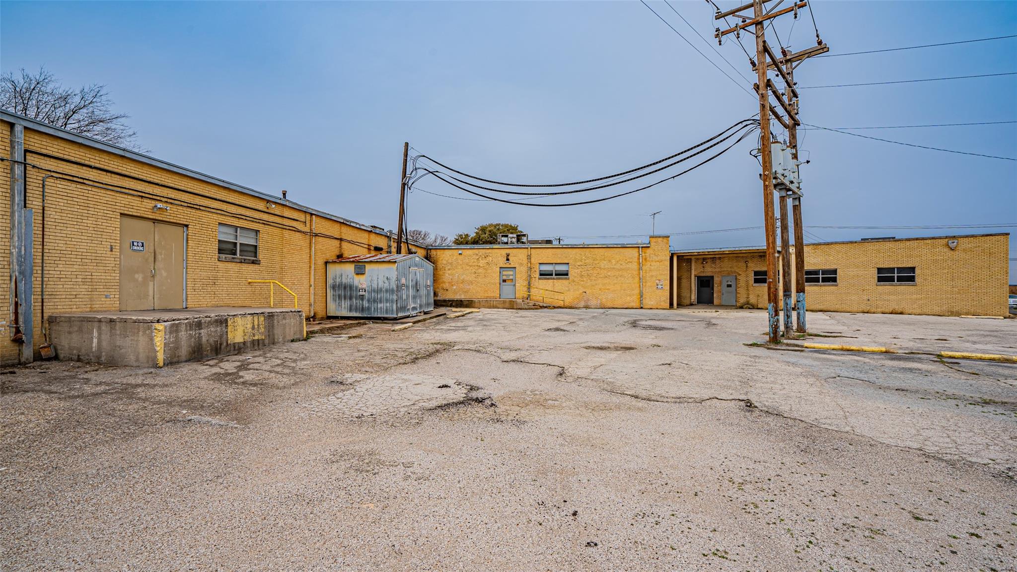 main property photo 39