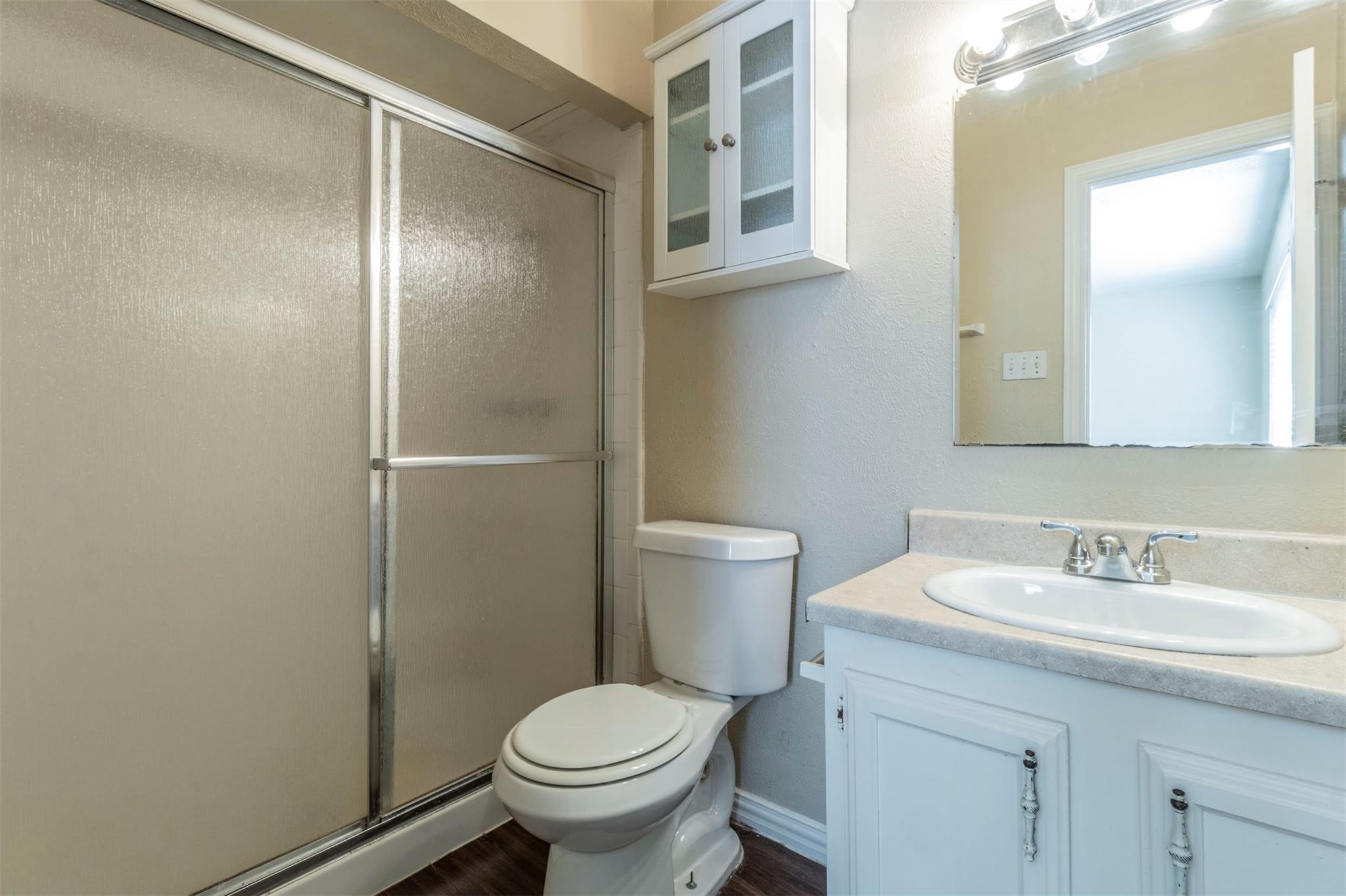 property viewer photo 11