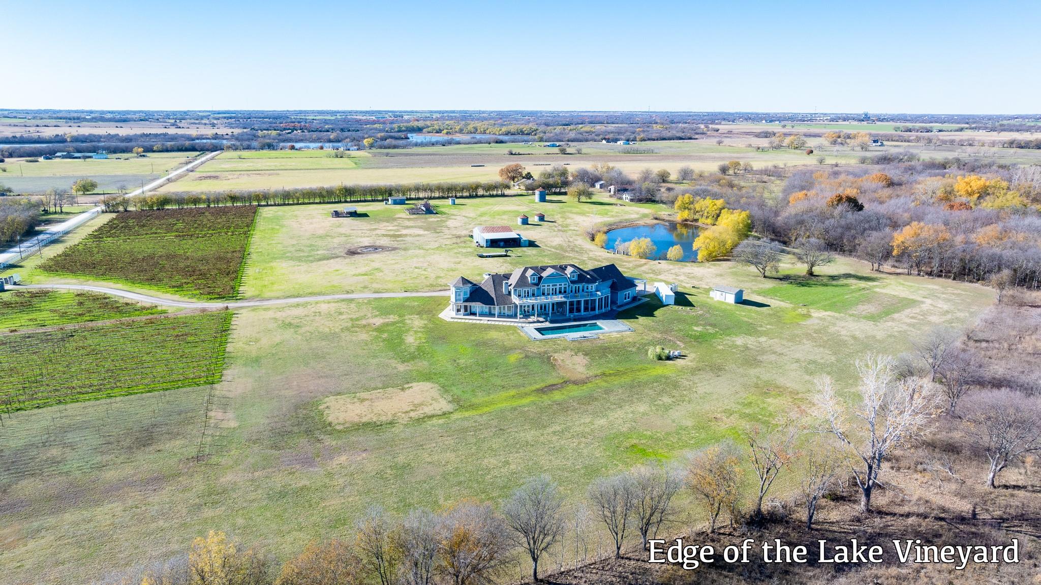 main property photo 11