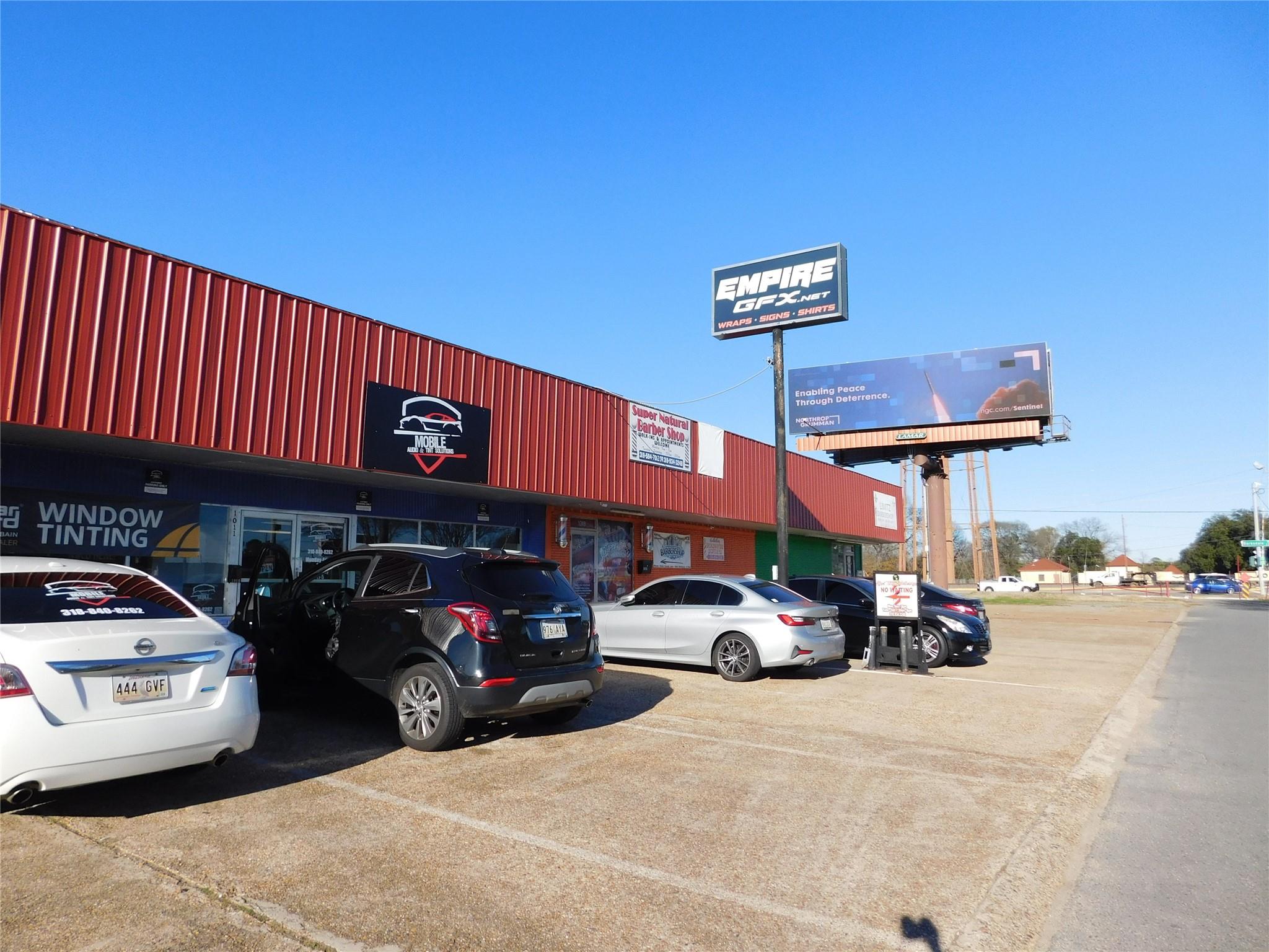 main property photo 3
