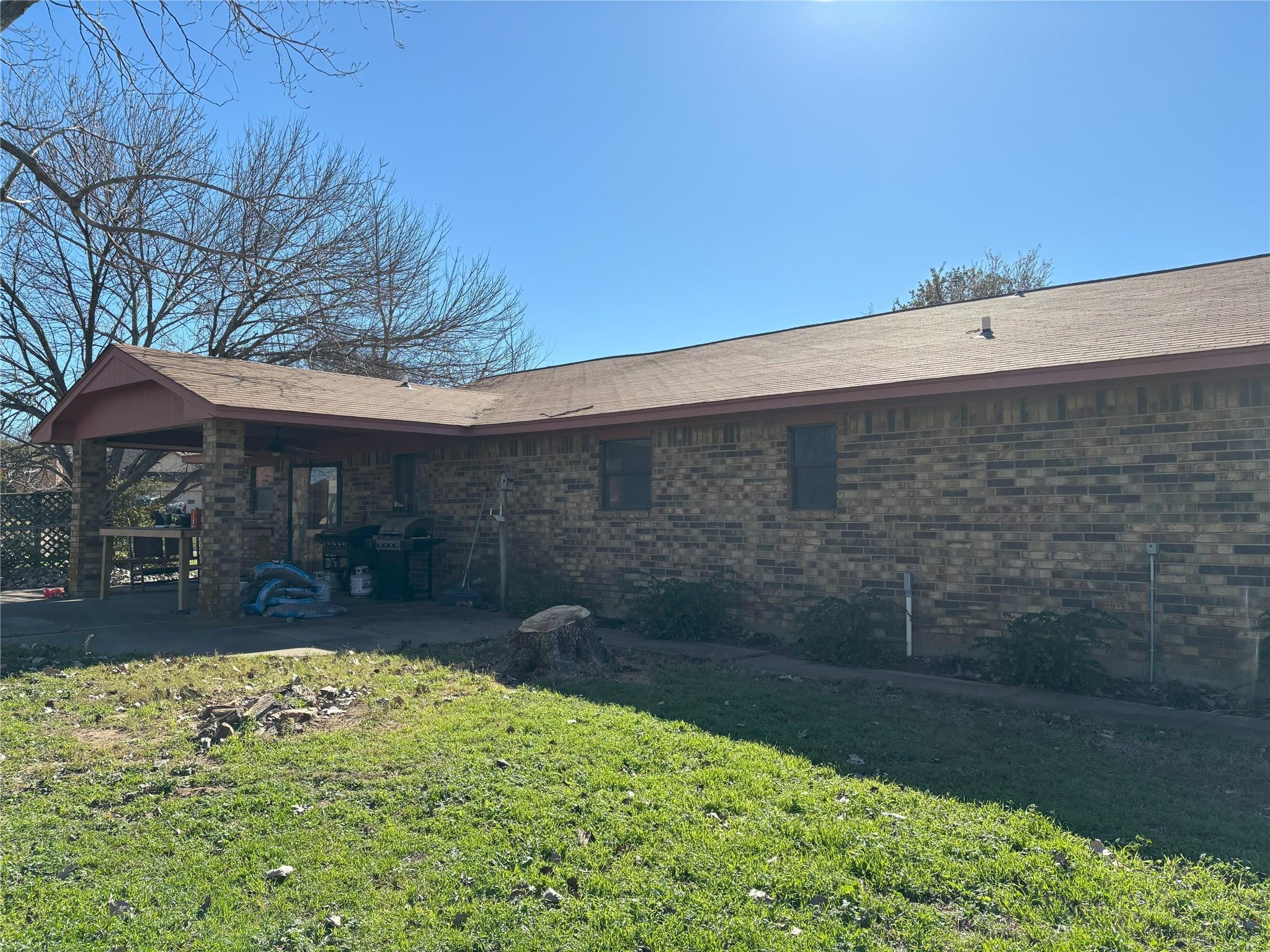 main property photo 21