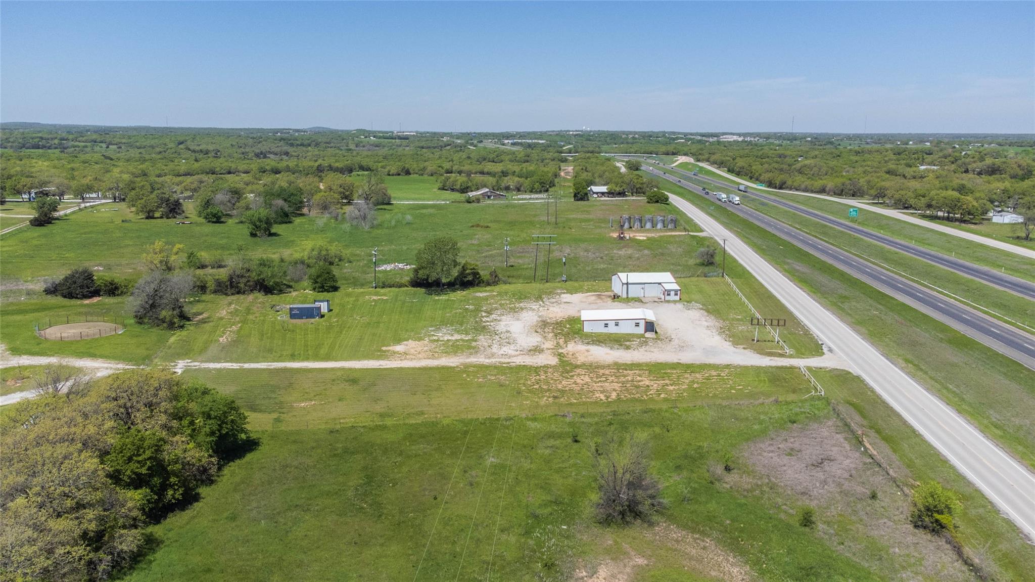 main property photo 24