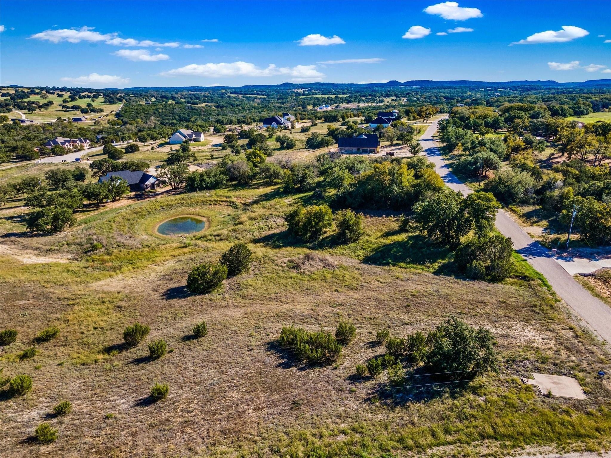 main property photo 11