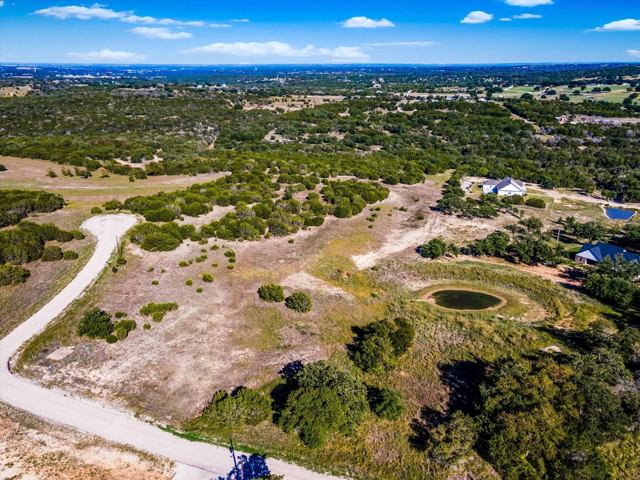 main property photo 9