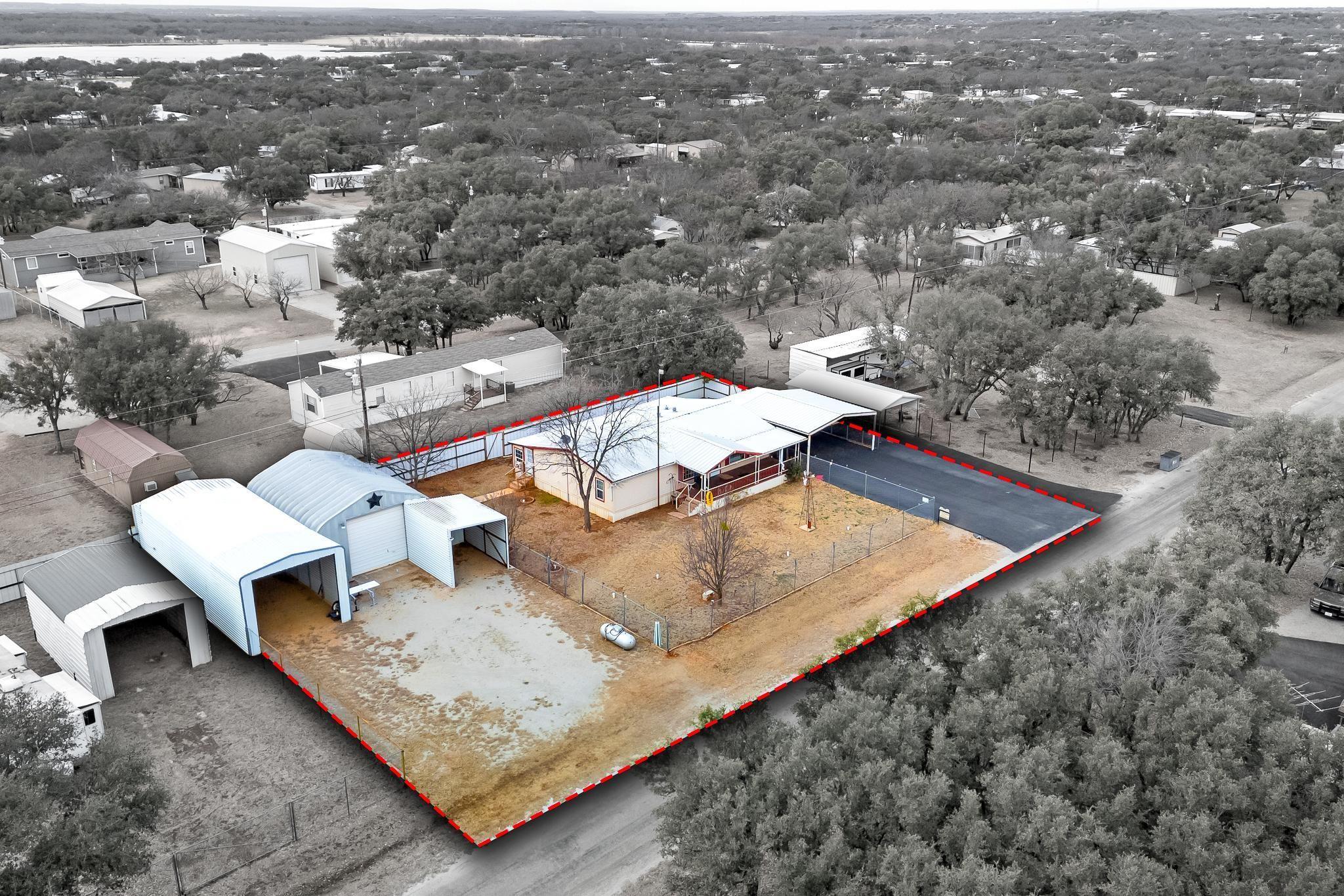 main property photo 32