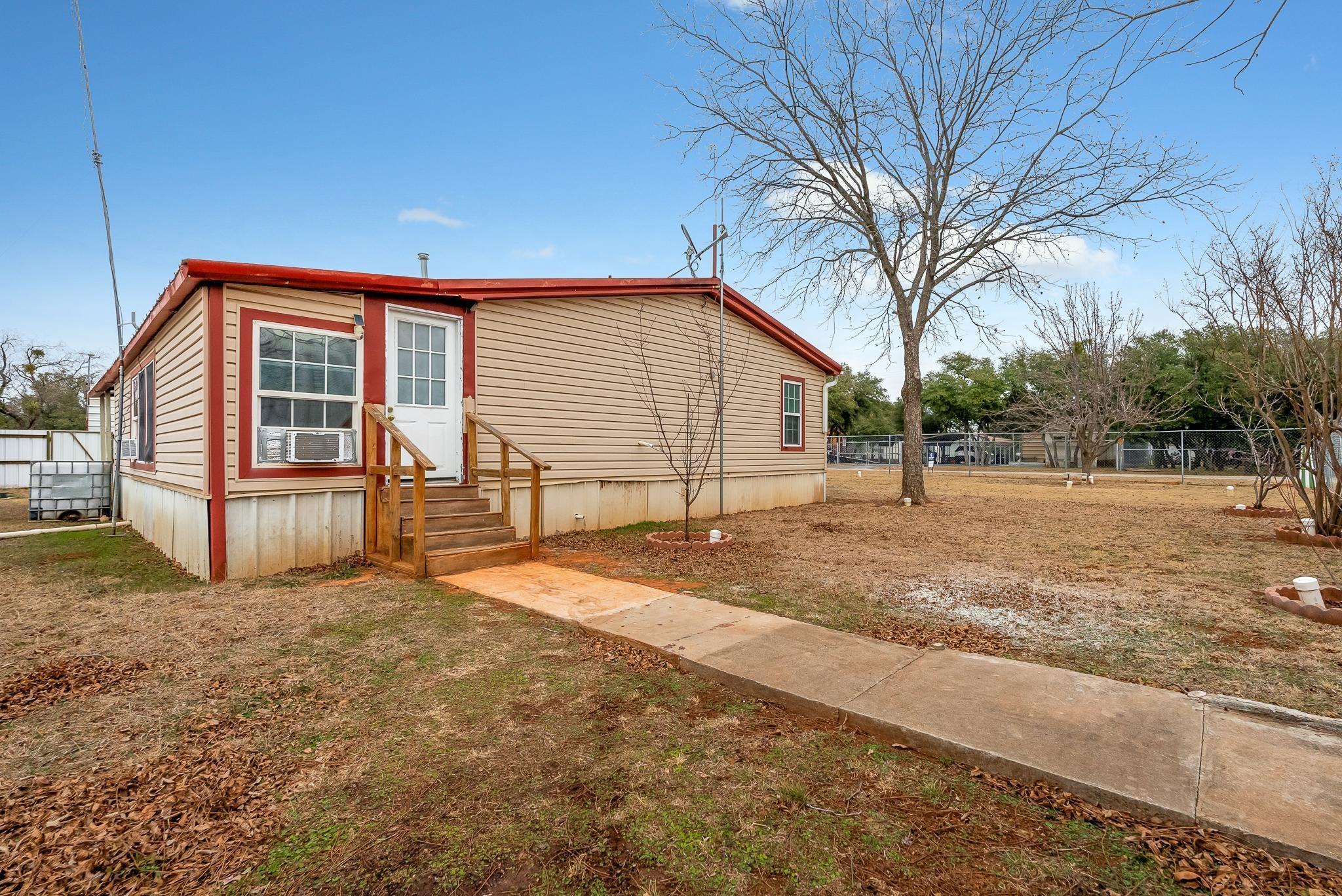 main property photo 35