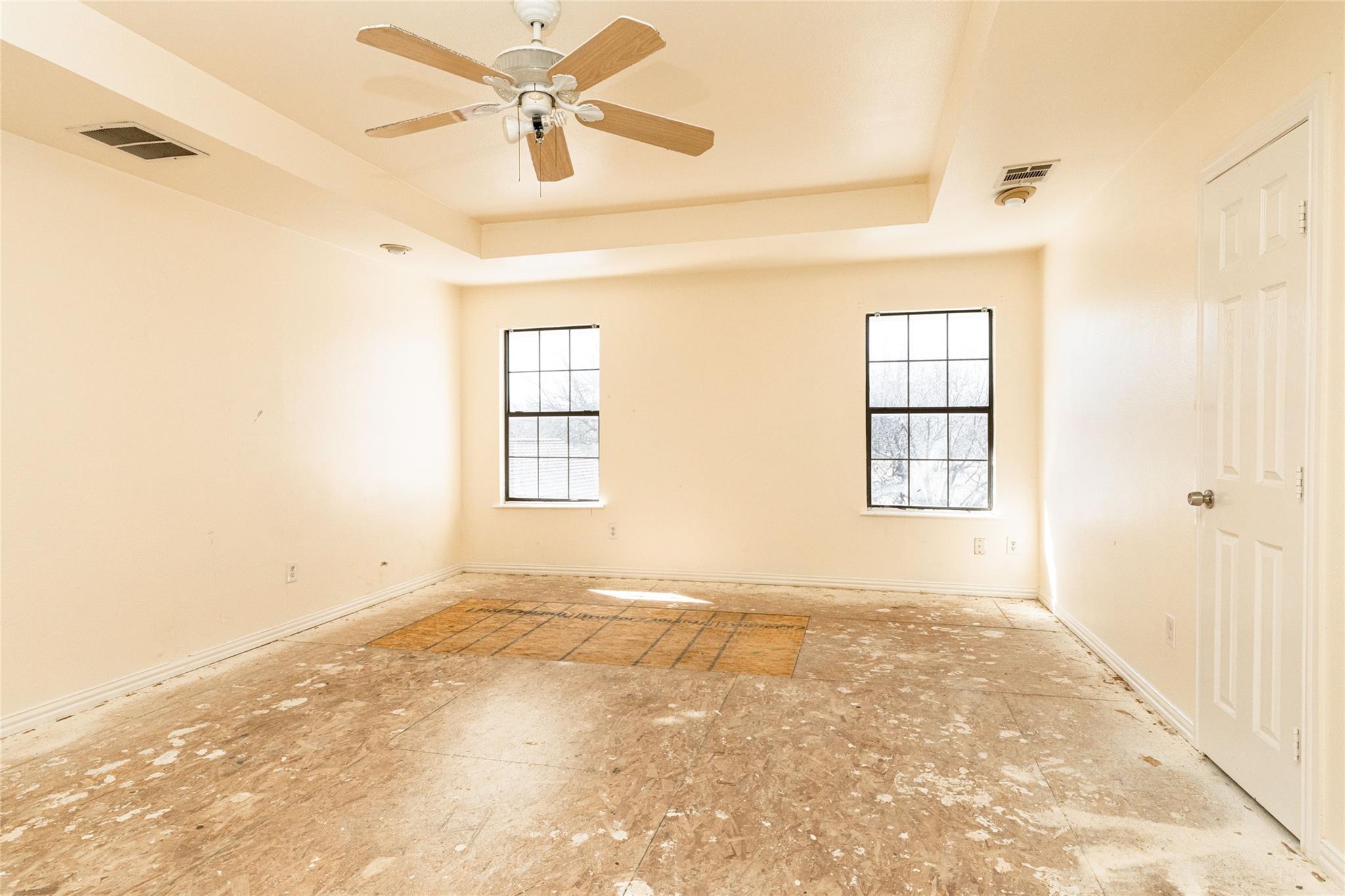 property viewer photo 13