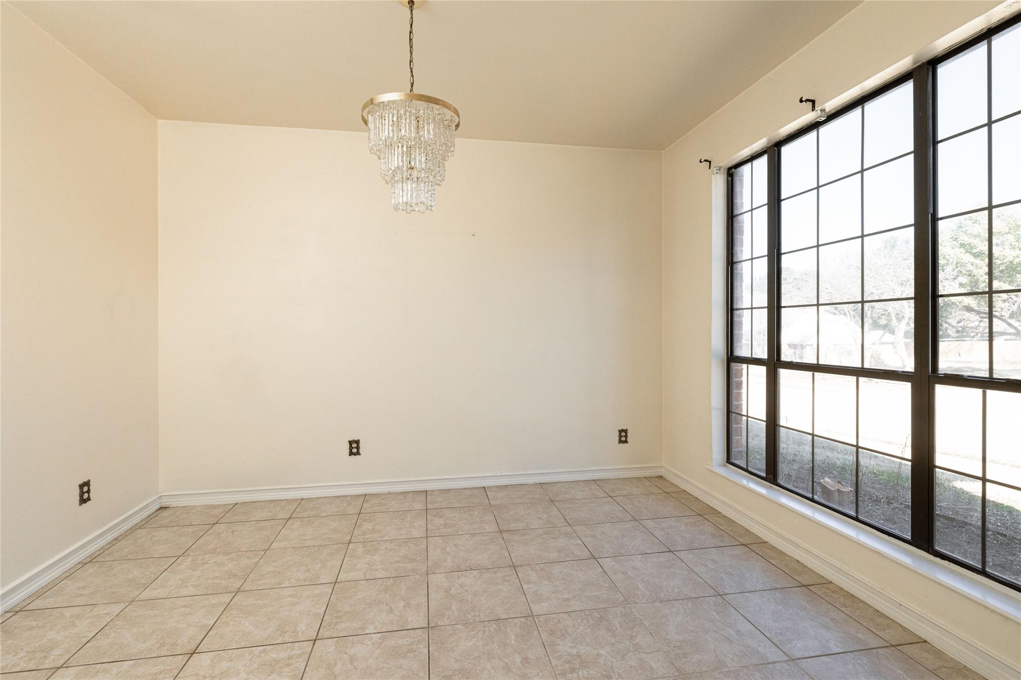 property viewer photo 3