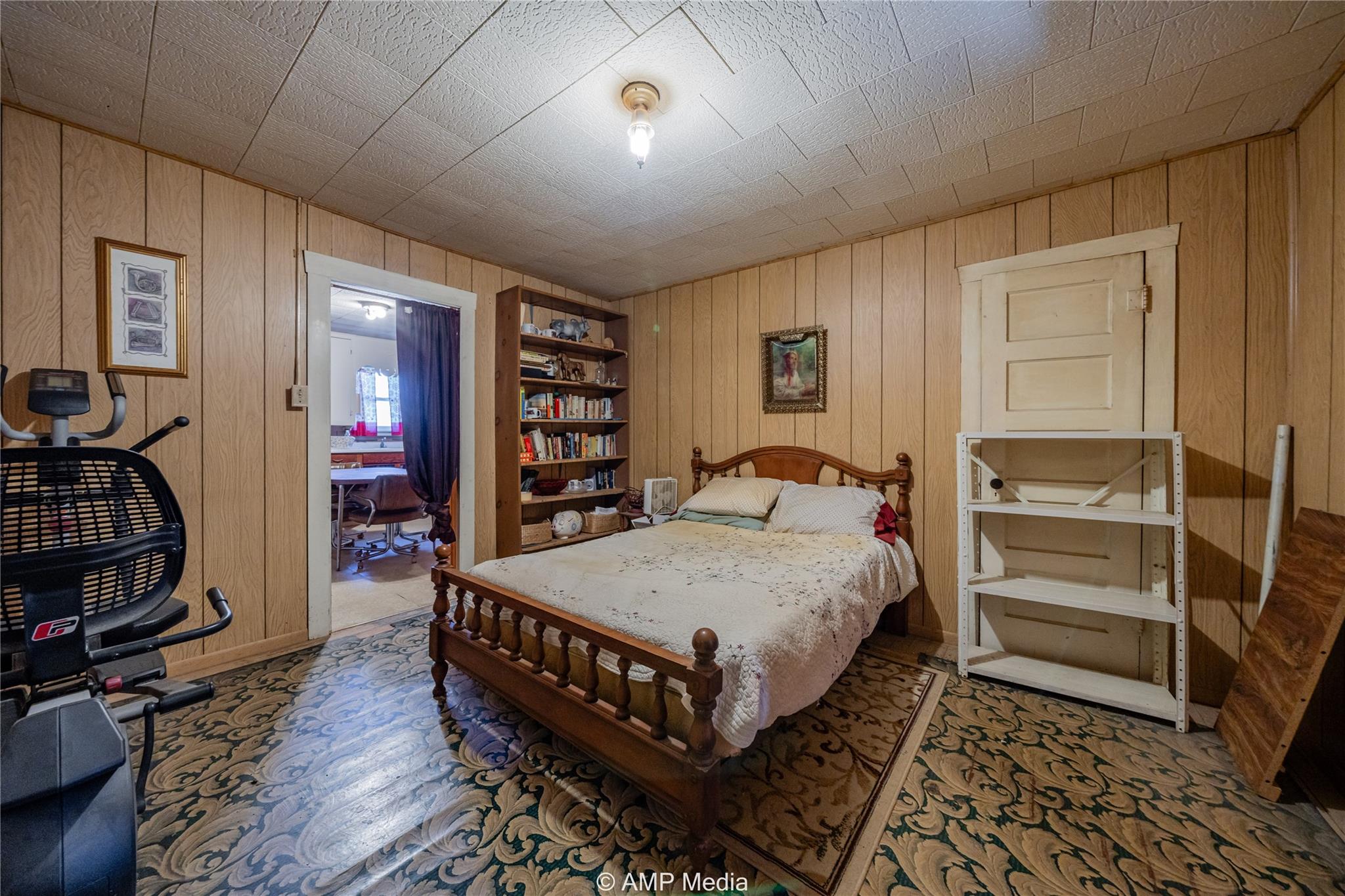 main property photo 18