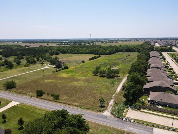 main property photo 6