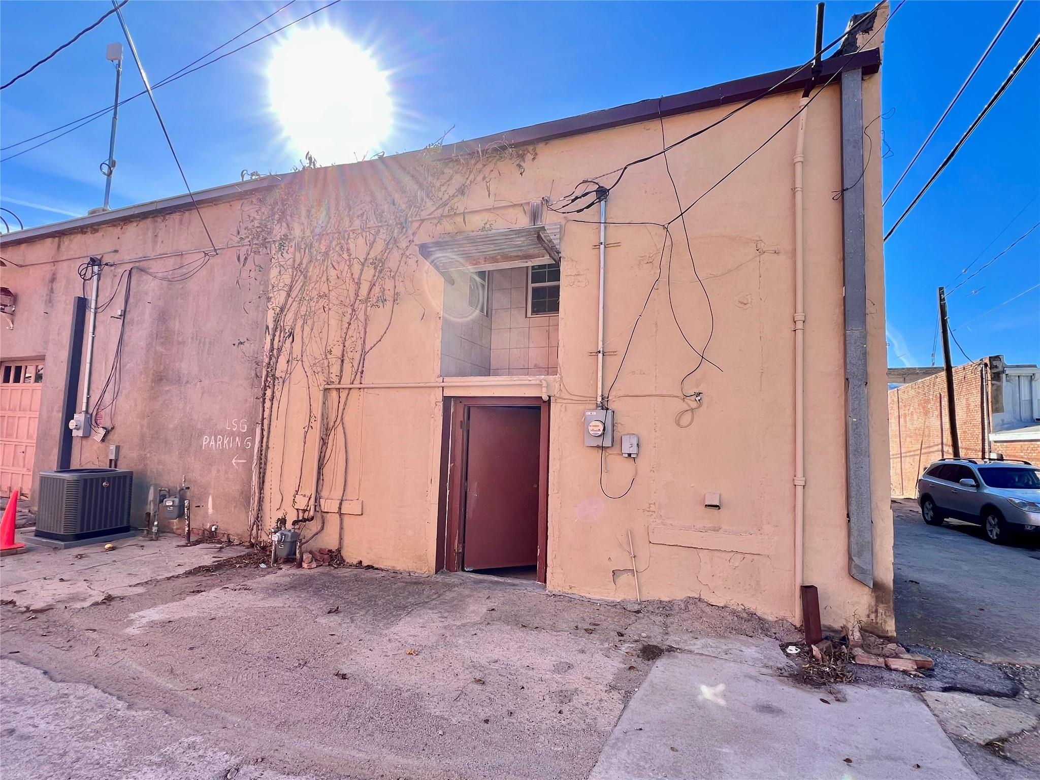 main property photo 36