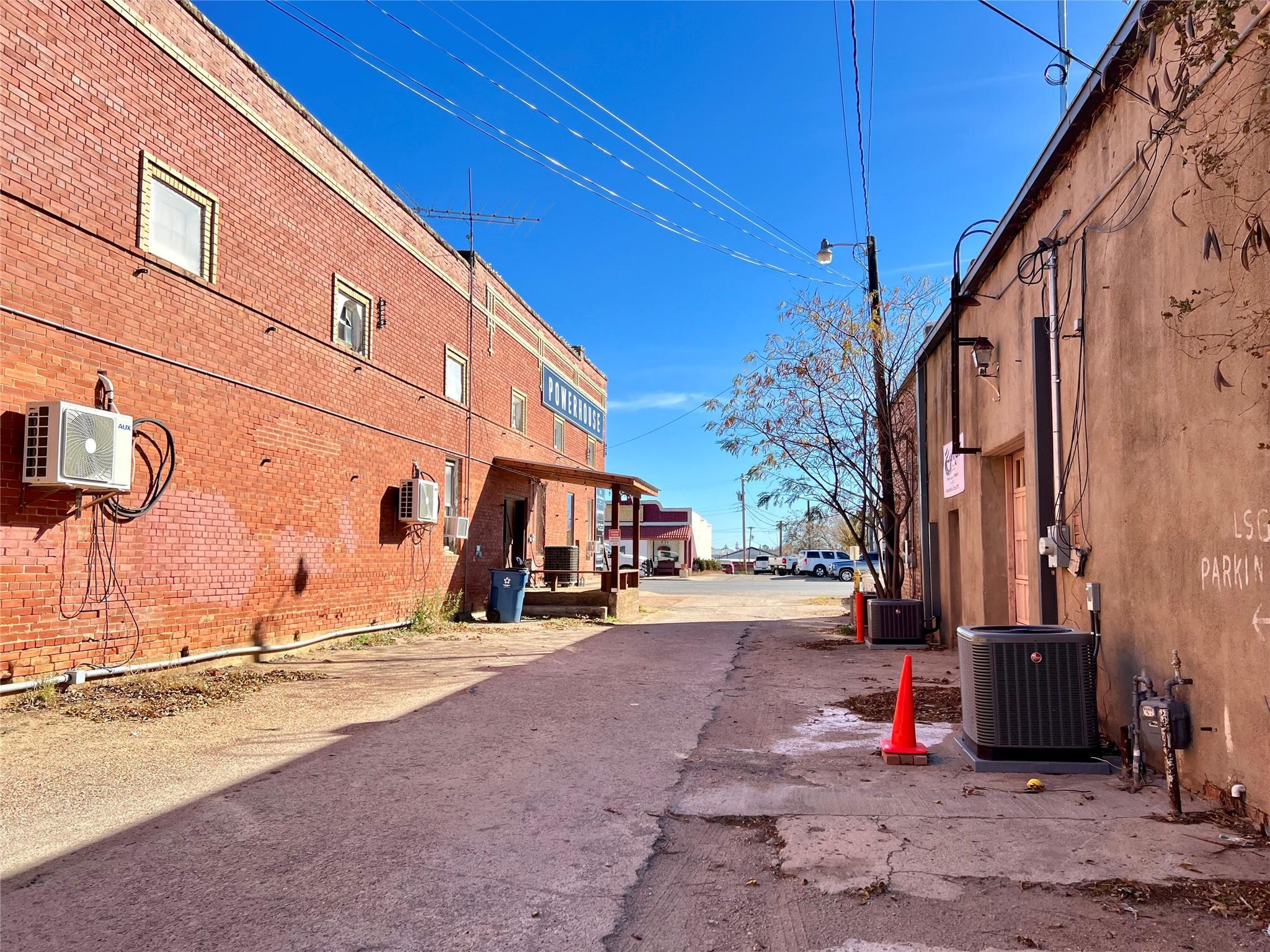 main property photo 38