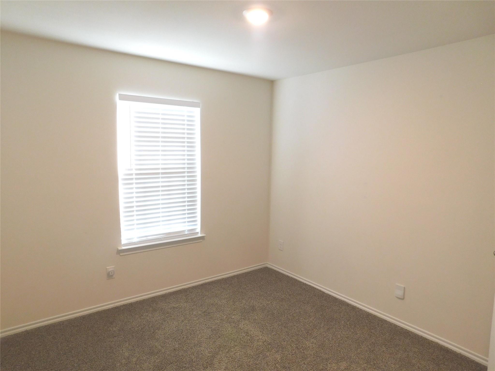 property viewer photo 11